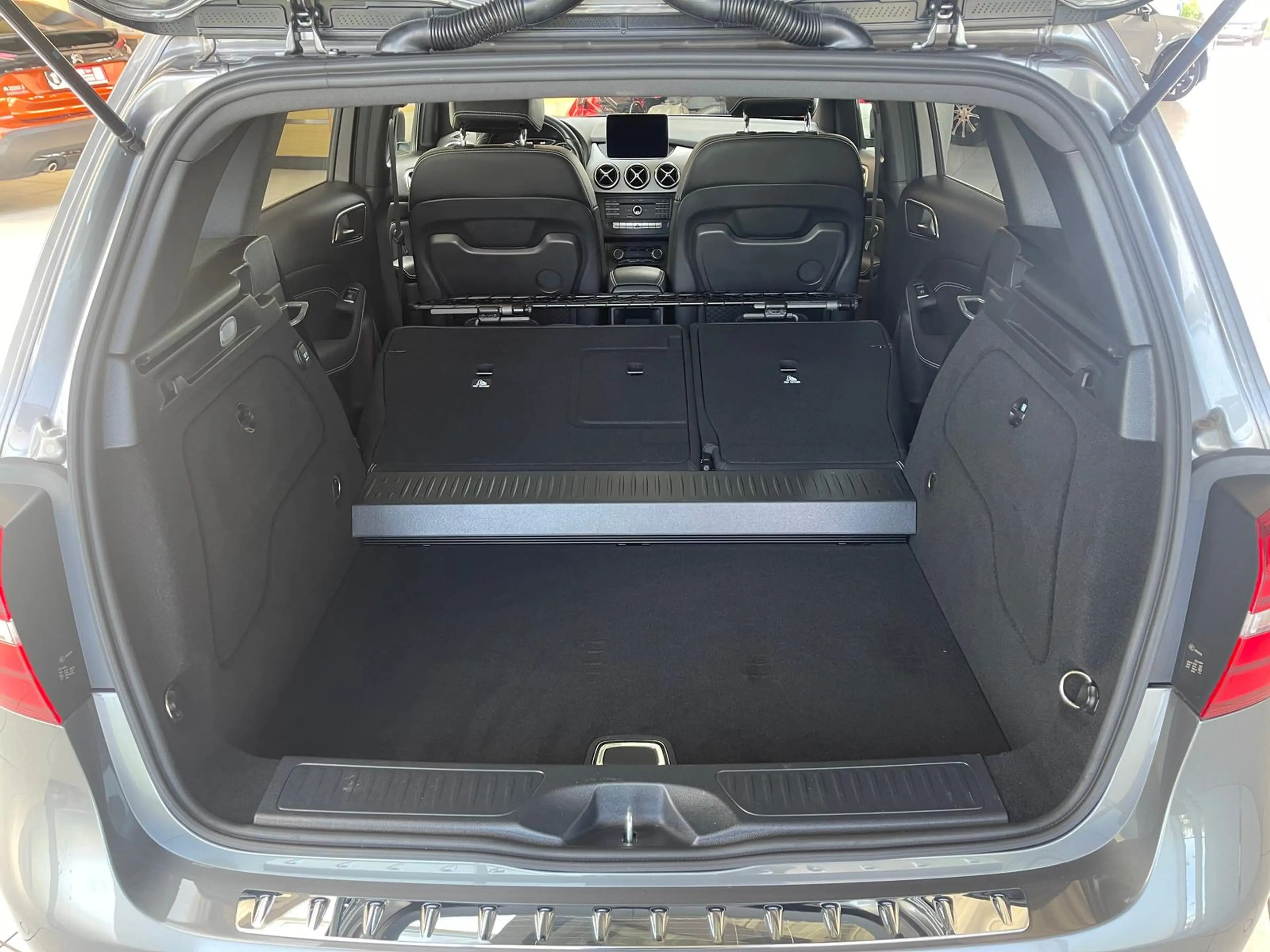 Mercedes-Benz B 220 CDI/d 4Matic Urban Style Edition+DCT+Pano+ — photo 14