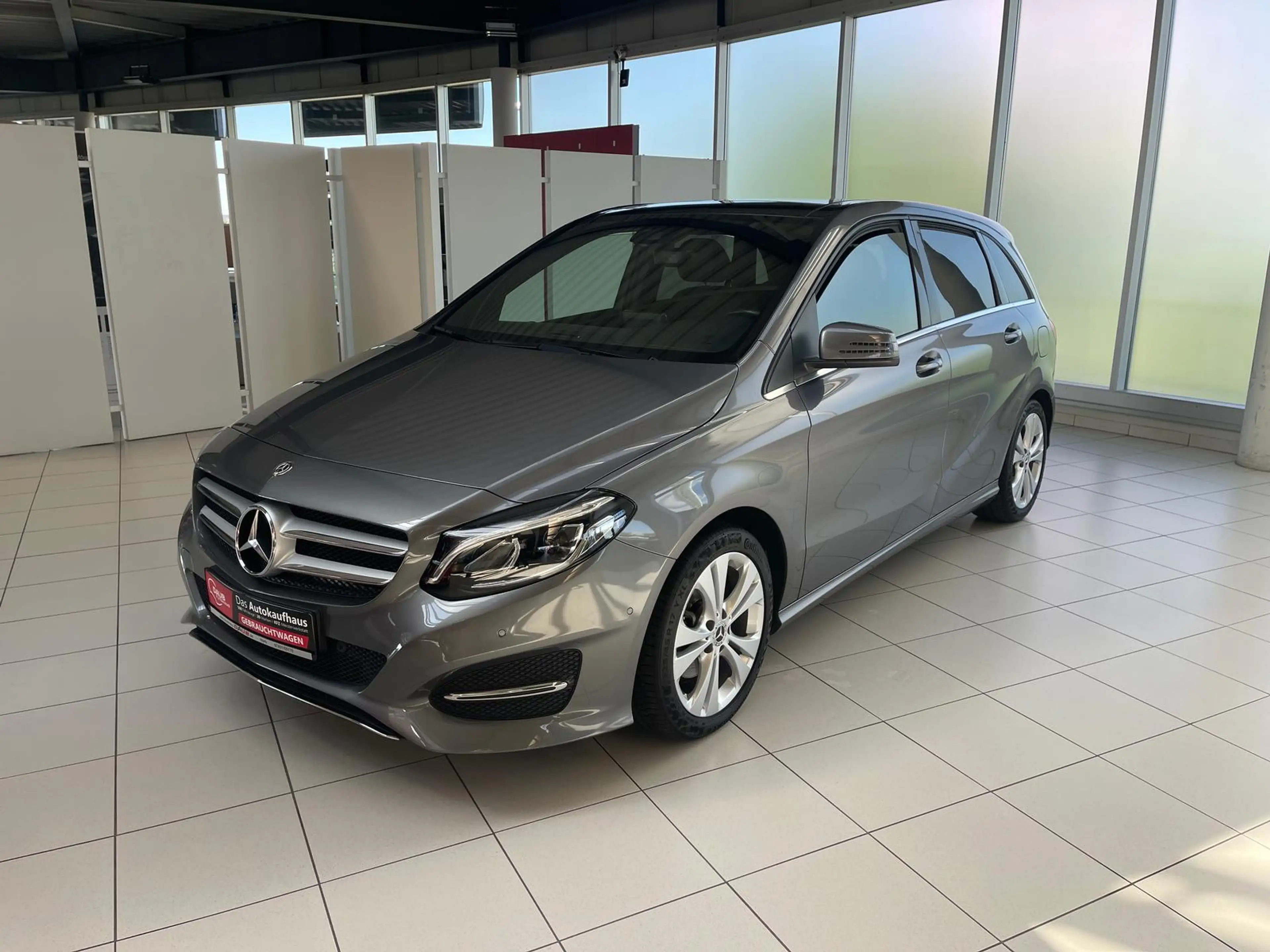 Mercedes-Benz B 220 CDI/d 4Matic Urban Style Edition+DCT+Pano+ — photo 2