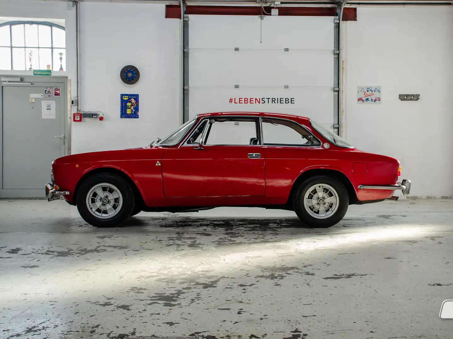 Alfa Romeo 2000 Bertone GTV Rojo - 1
