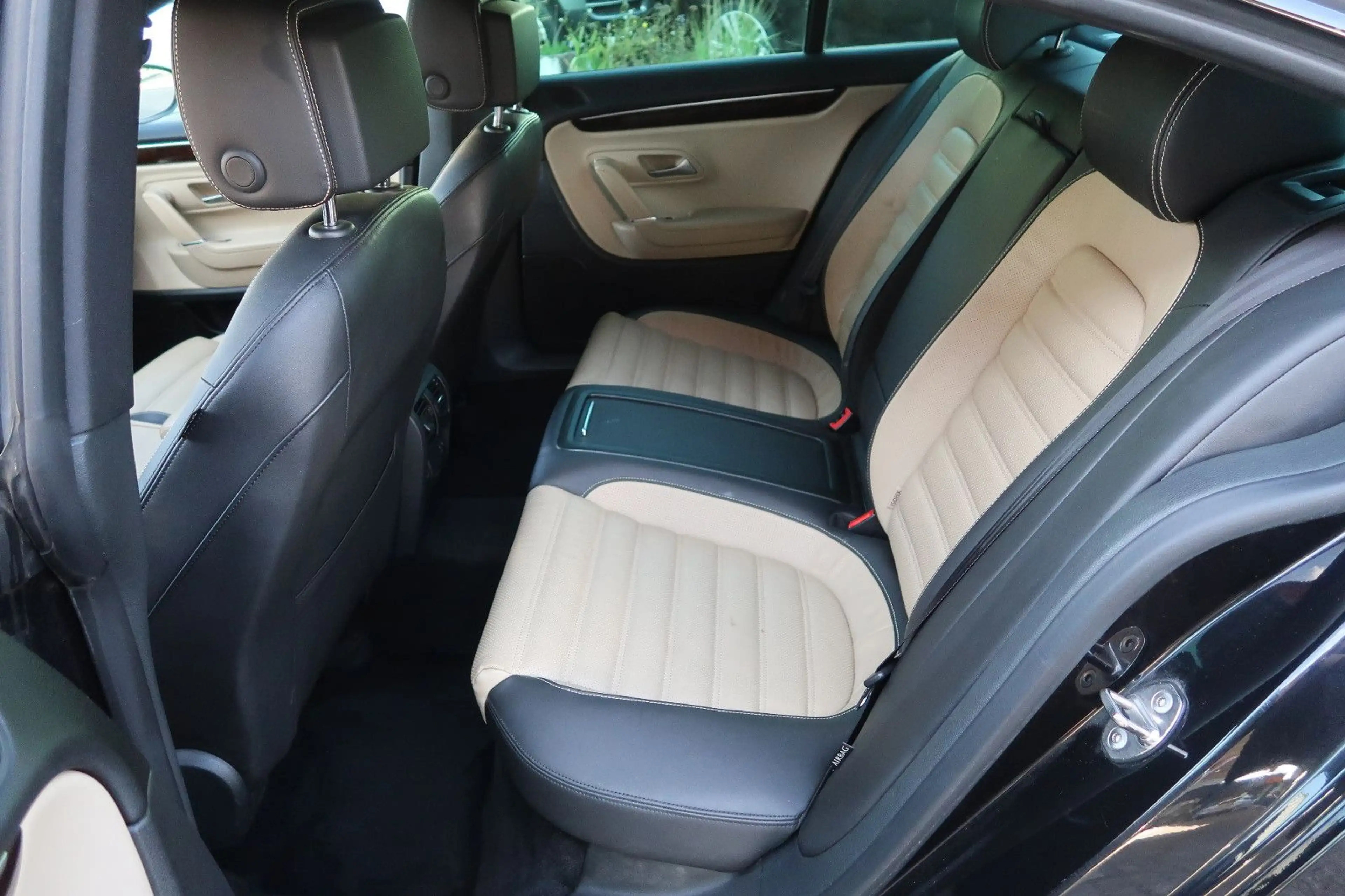 Volkswagen CC 2.0TDI *R-LINE *PANORAMA *KEYLESS-GO *AHK — photo 12