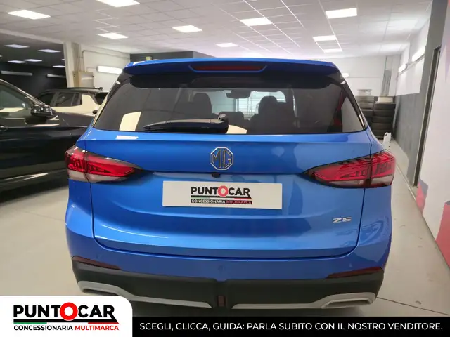MG ZS view 9