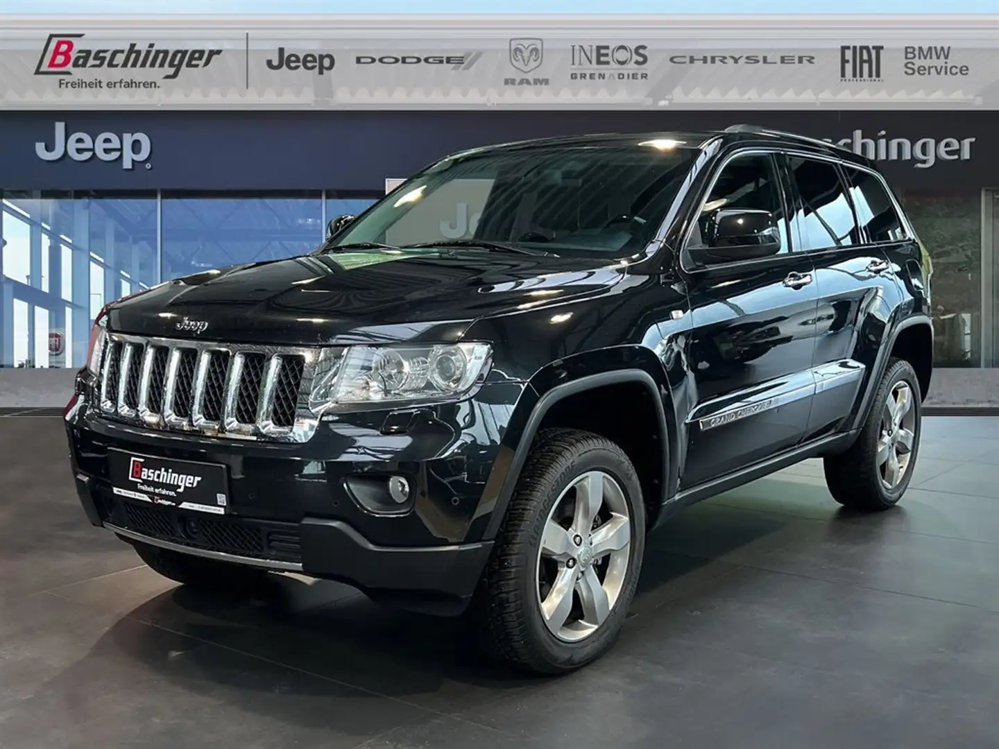 Jeep Grand Cherokee 3,0 4x4 Overland CRD Schwarz - 1