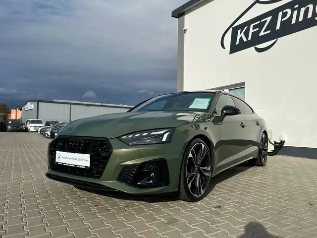 Audi A5 view 4