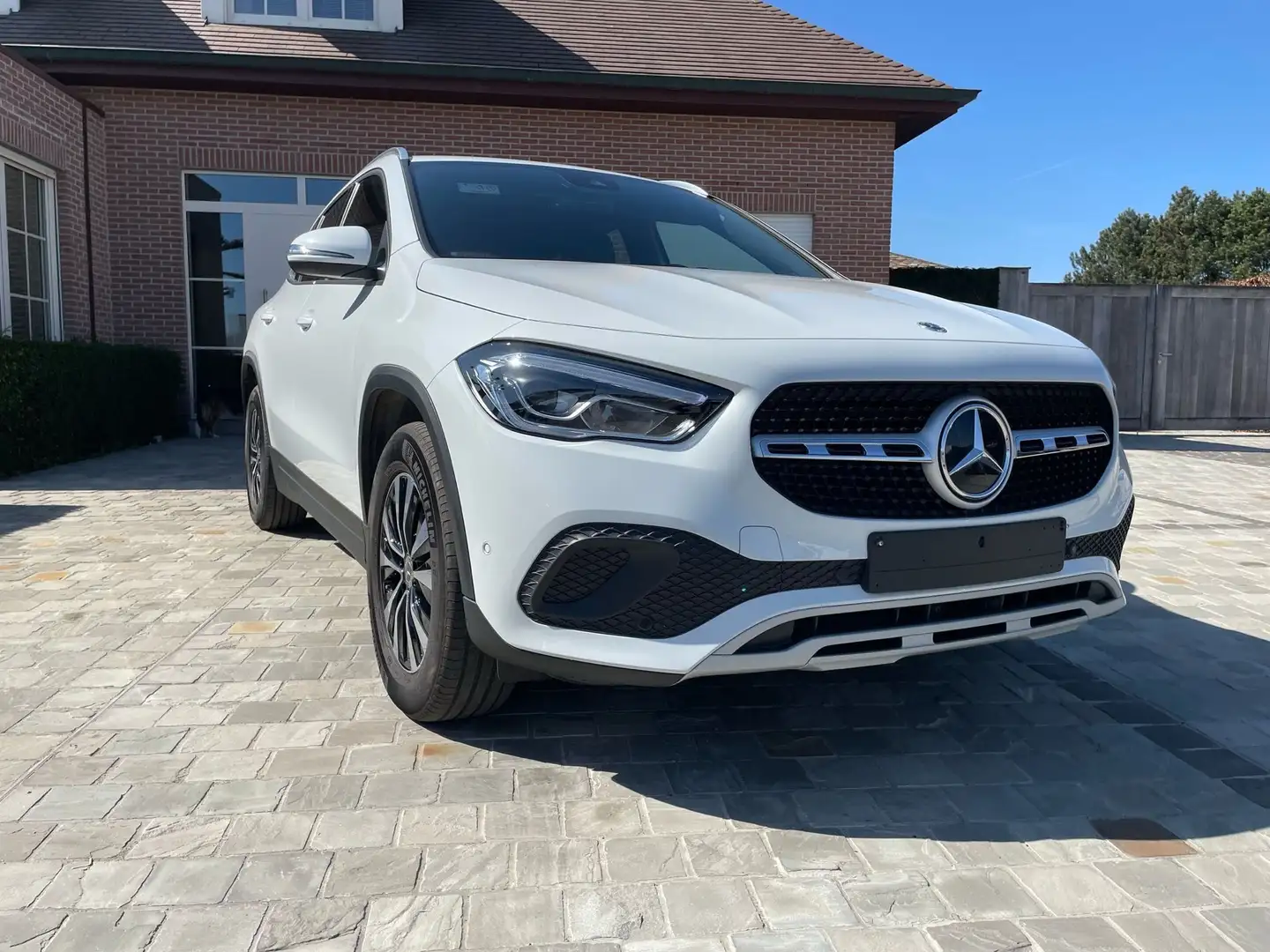 Mercedes-Benz GLA 200 d 8G-DCT - 1