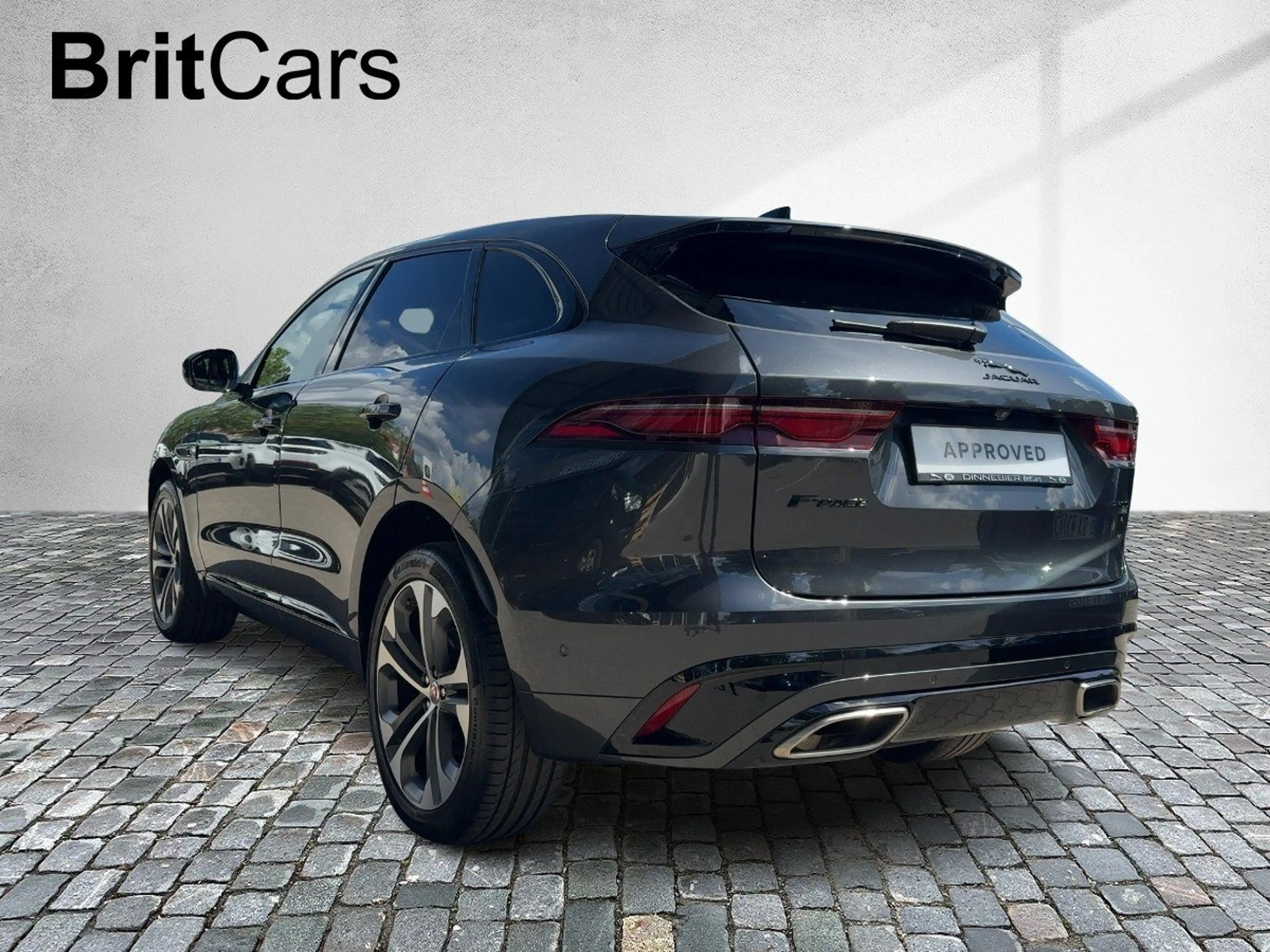 Jaguar F-Pace P400 AWD R-Dynamic HSE 360-CAM ACC CAM LED TWA — photo 4