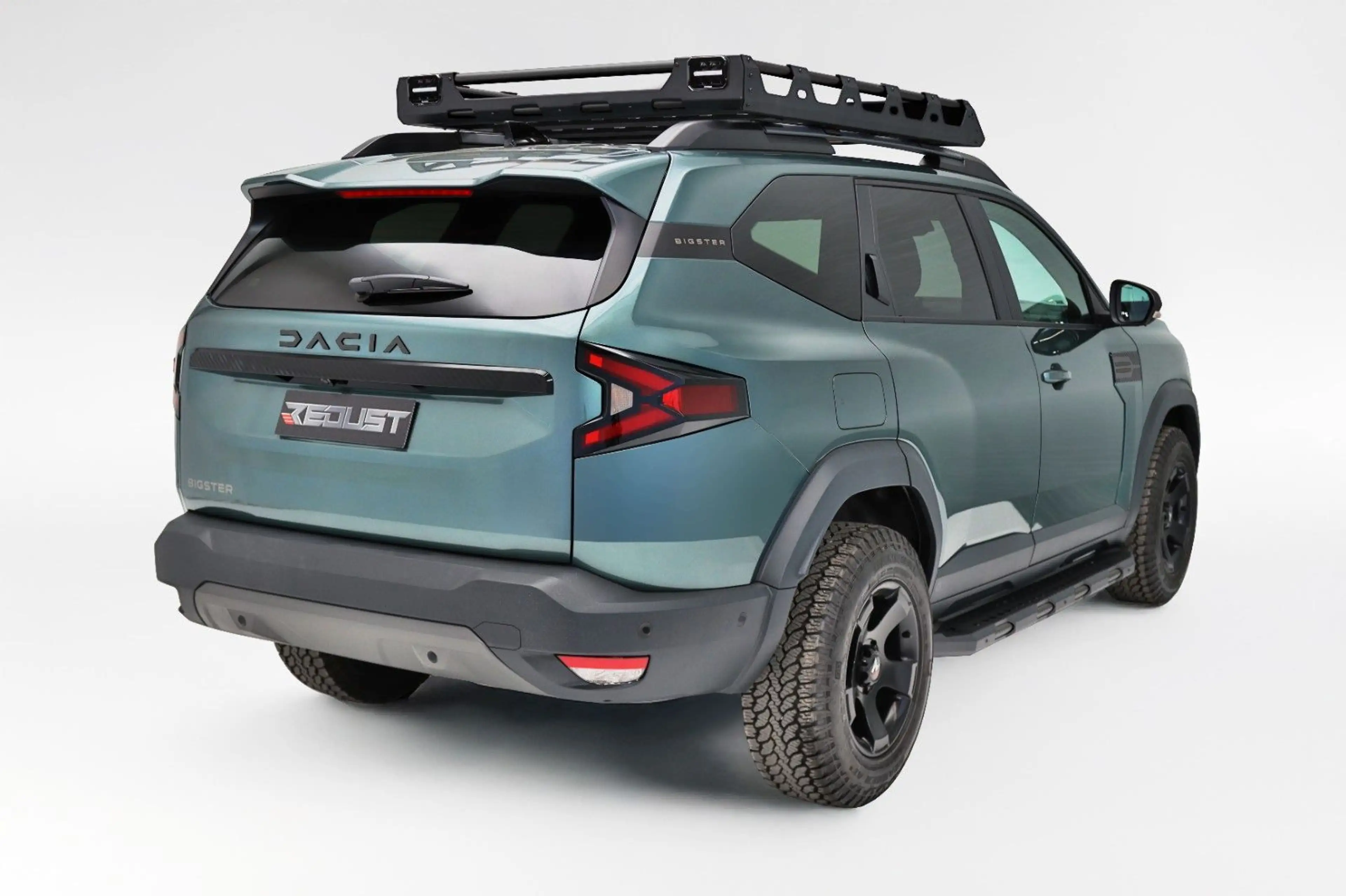 Dacia Duster hybrid-G 150 4x4 Expression — photo 8