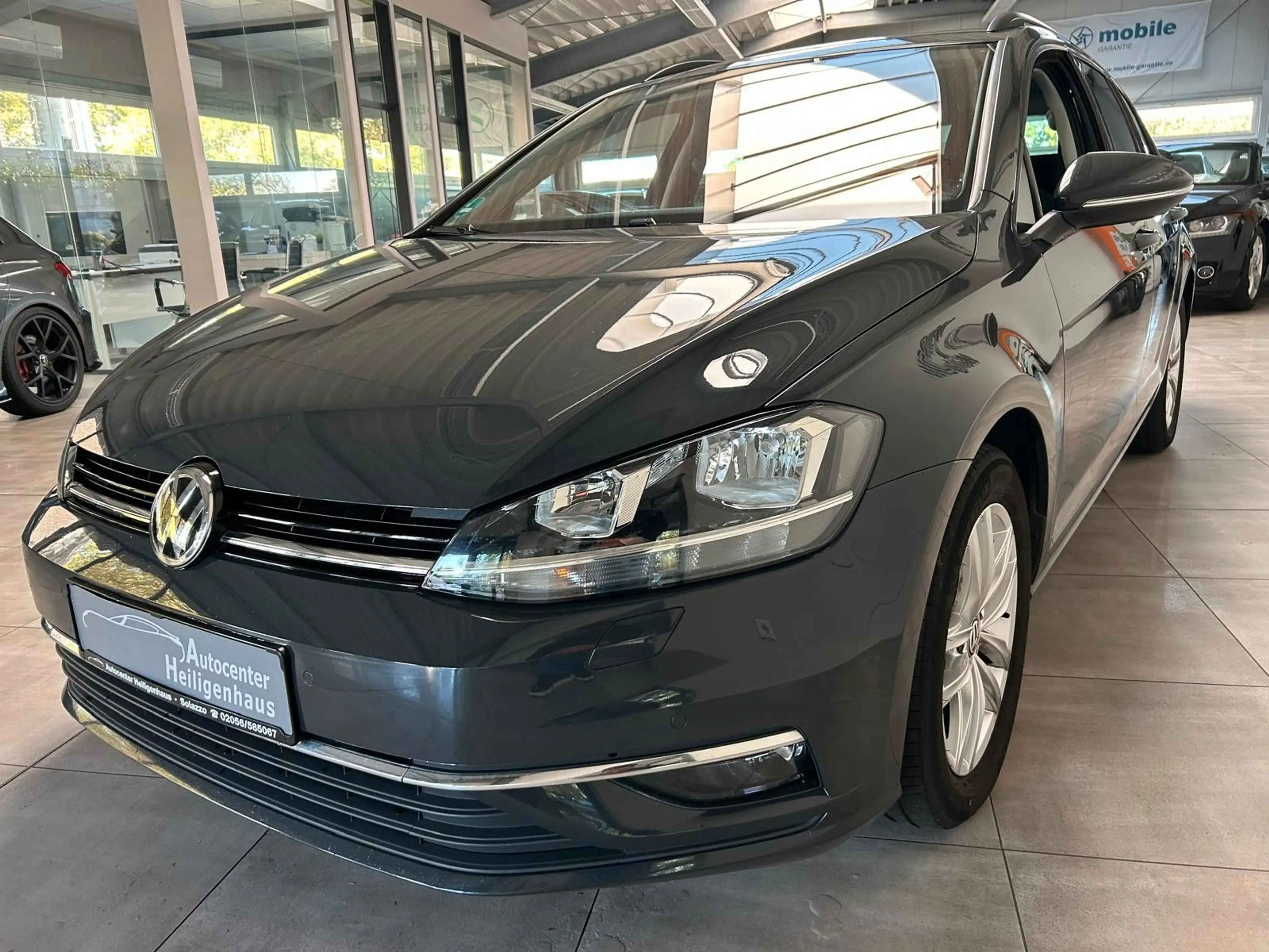Volkswagen Golf VII Variant Comfortline Navi Tempo 2.Hand — photo 7