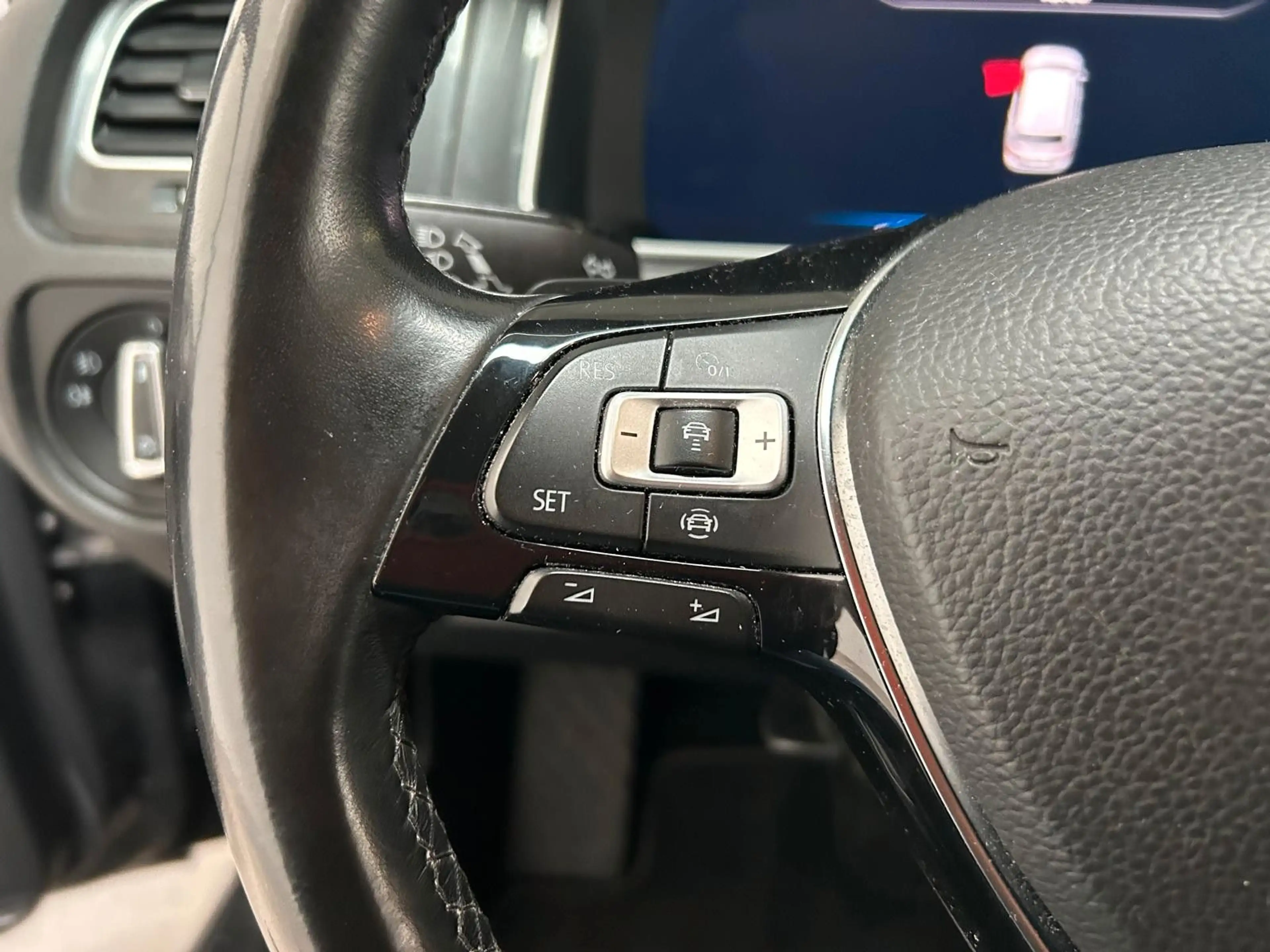 Volkswagen Golf VII Variant Comfortline Navi Tempo 2.Hand — photo 15