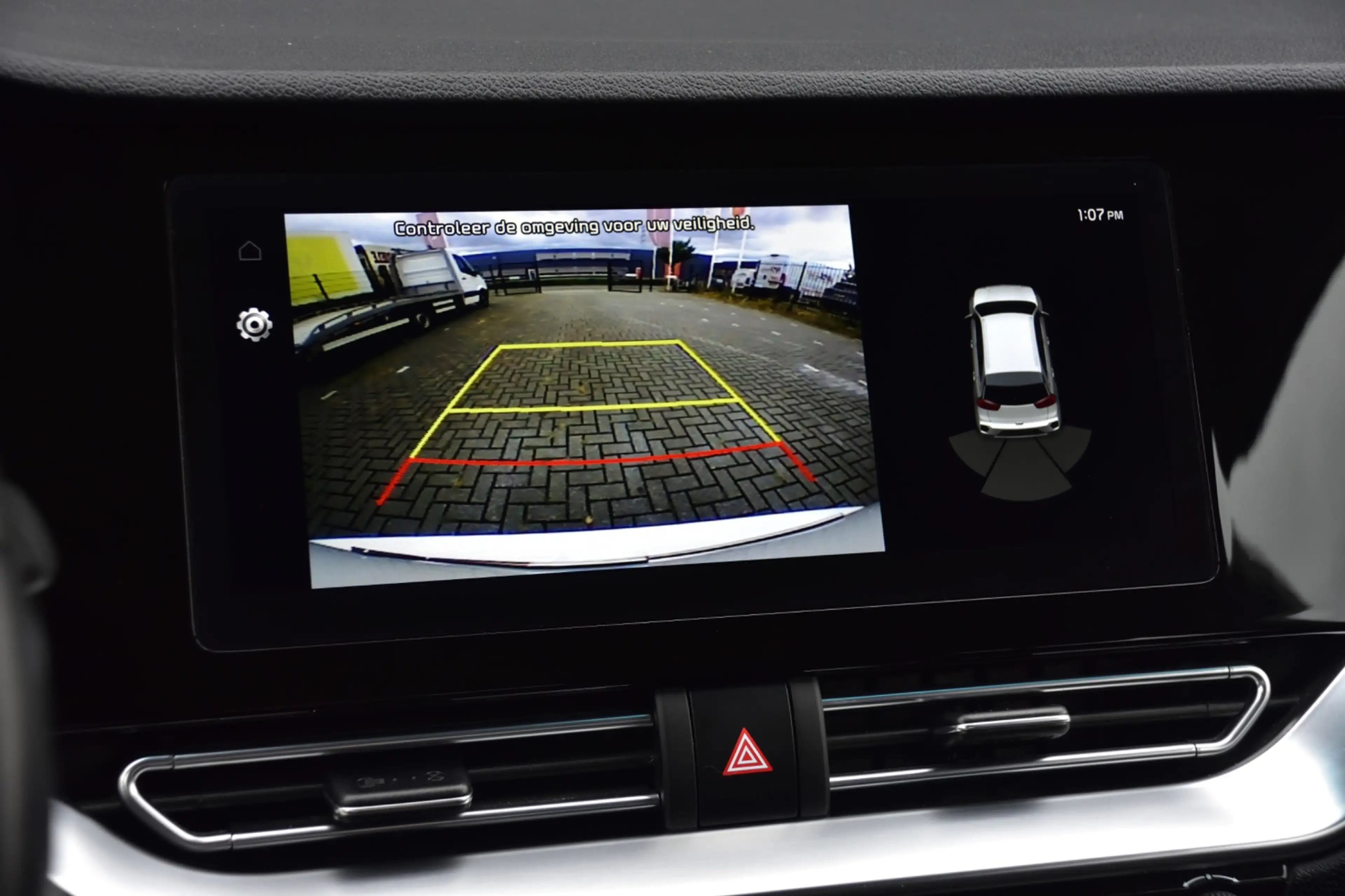 Kia e-Niro DynamicLine 39 kWh Dealer Onderhouden, Camera, Nav — photo 5
