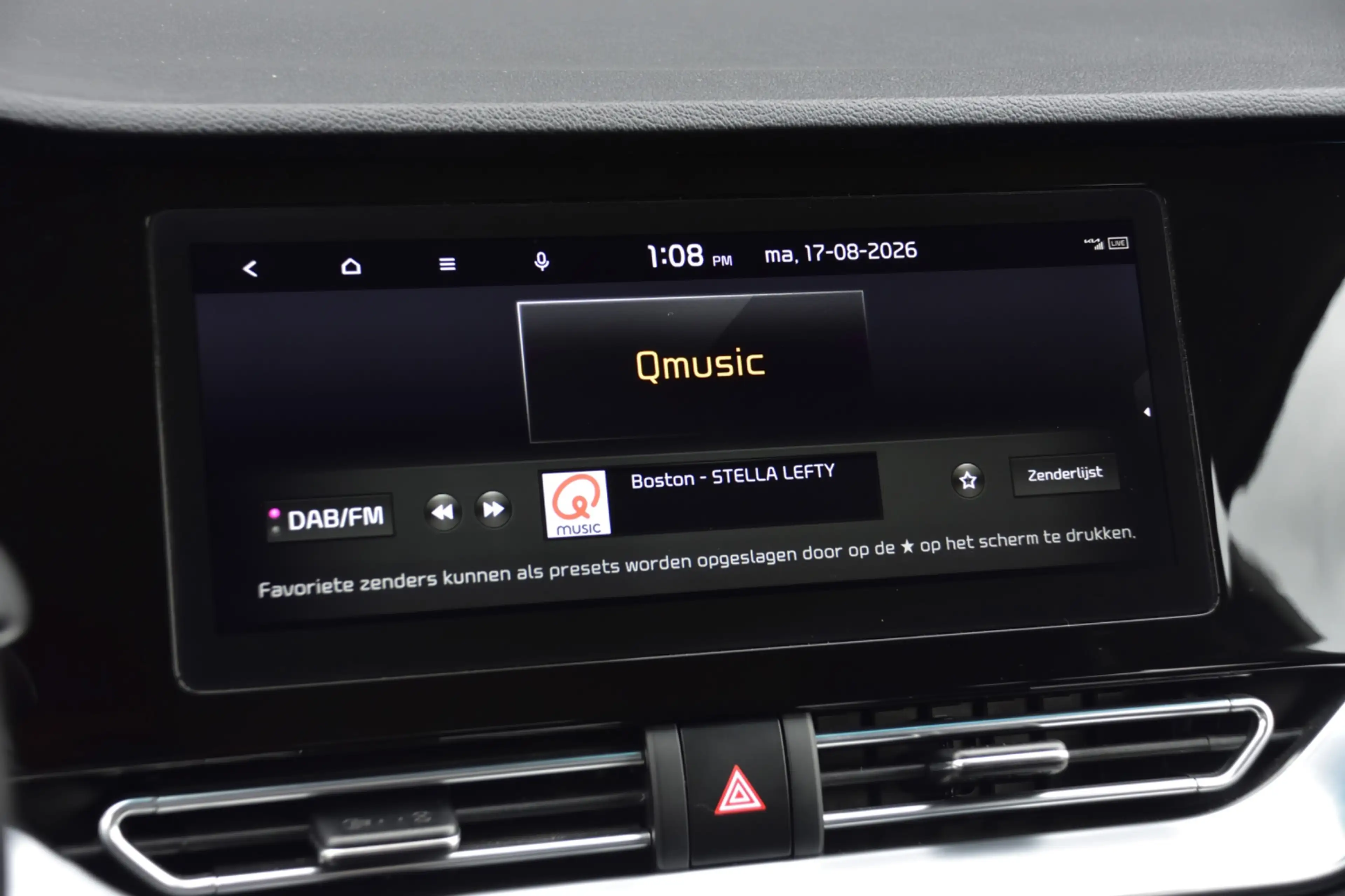 Kia e-Niro DynamicLine 39 kWh Dealer Onderhouden, Camera, Nav — photo 22