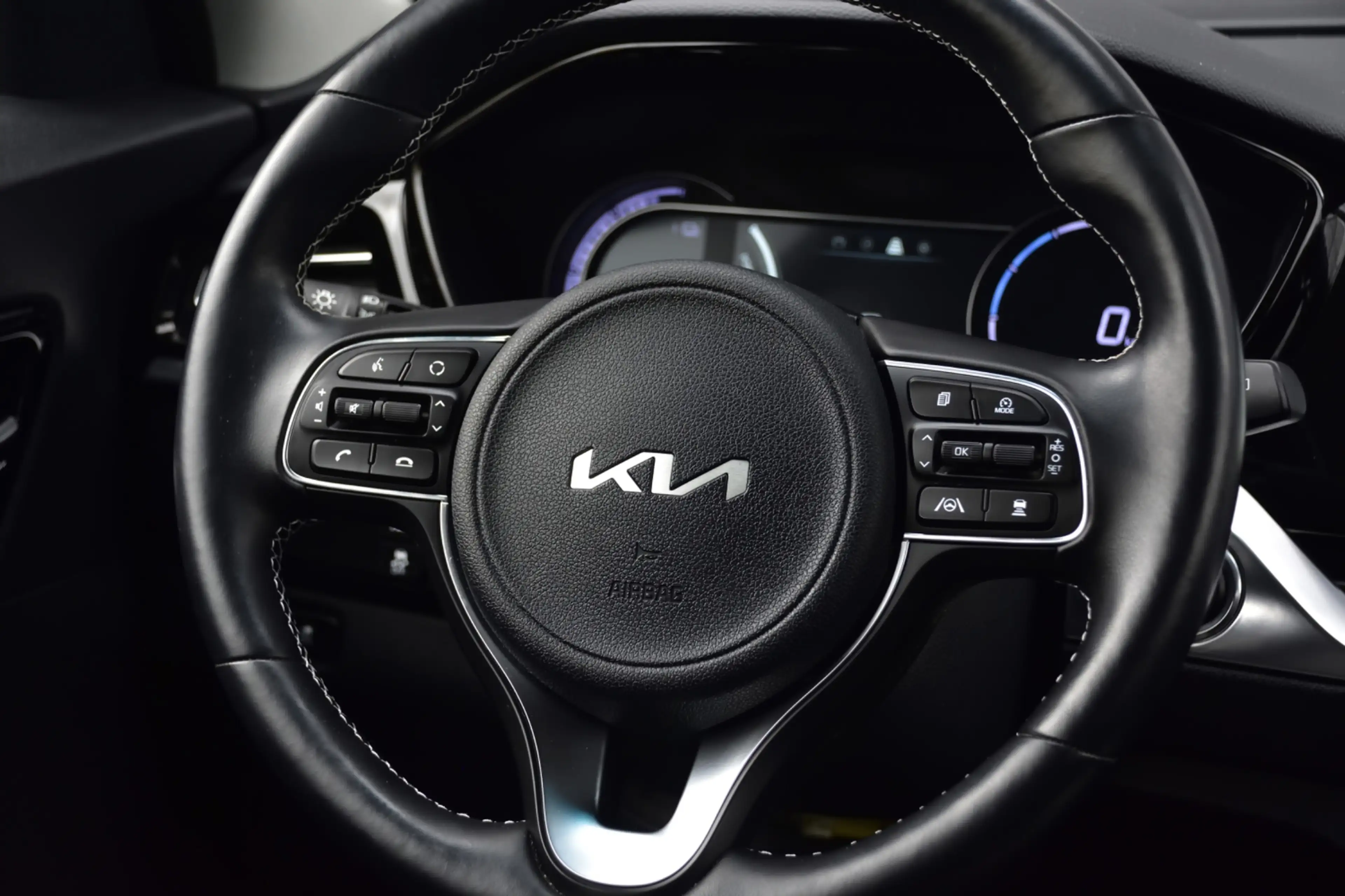 Kia e-Niro DynamicLine 39 kWh Dealer Onderhouden, Camera, Nav — photo 13