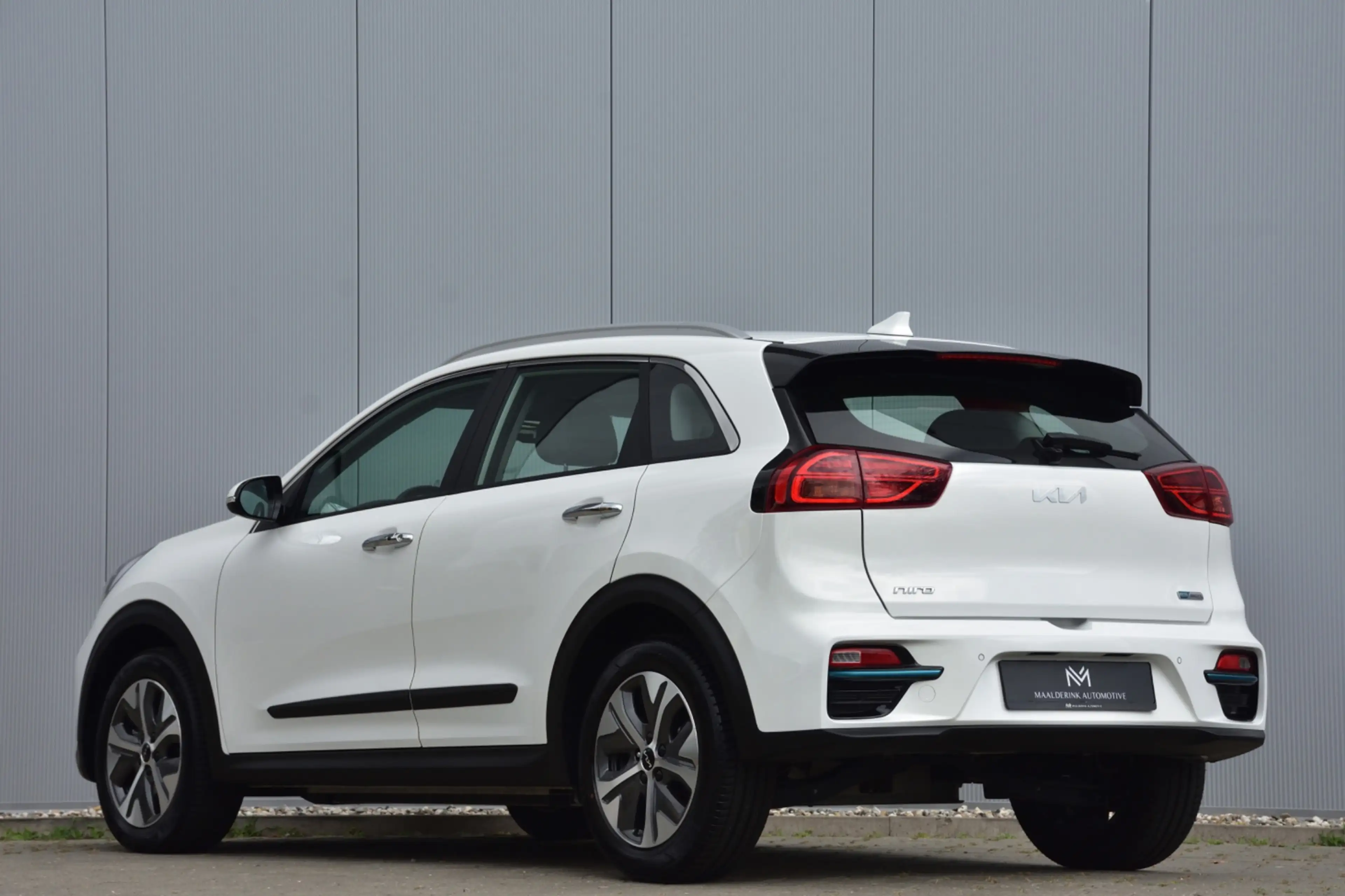 Kia e-Niro DynamicLine 39 kWh Dealer Onderhouden, Camera, Nav — photo 12