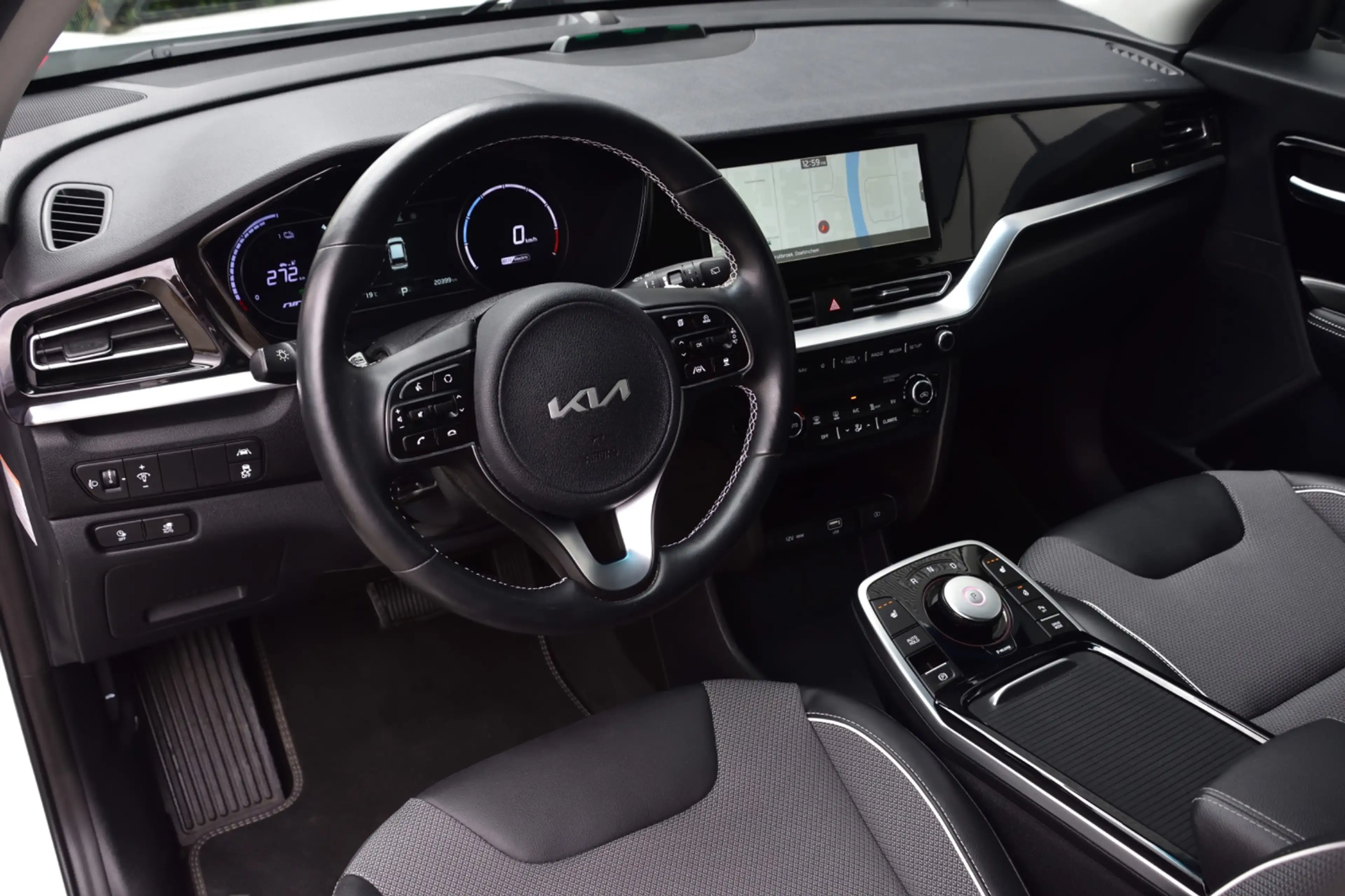Kia e-Niro DynamicLine 39 kWh Dealer Onderhouden, Camera, Nav — photo 16