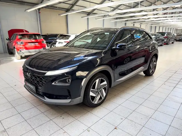 Hyundai Nexo view 3