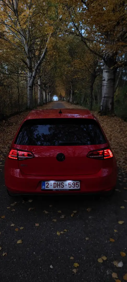 Volkswagen Golf GTI Performance BlueMotion Technology - 2