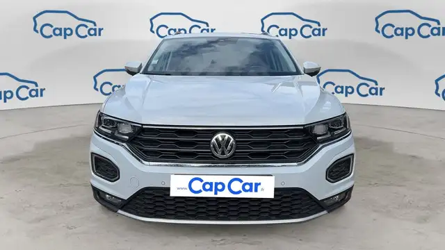 Volkswagen T-Roc view 5