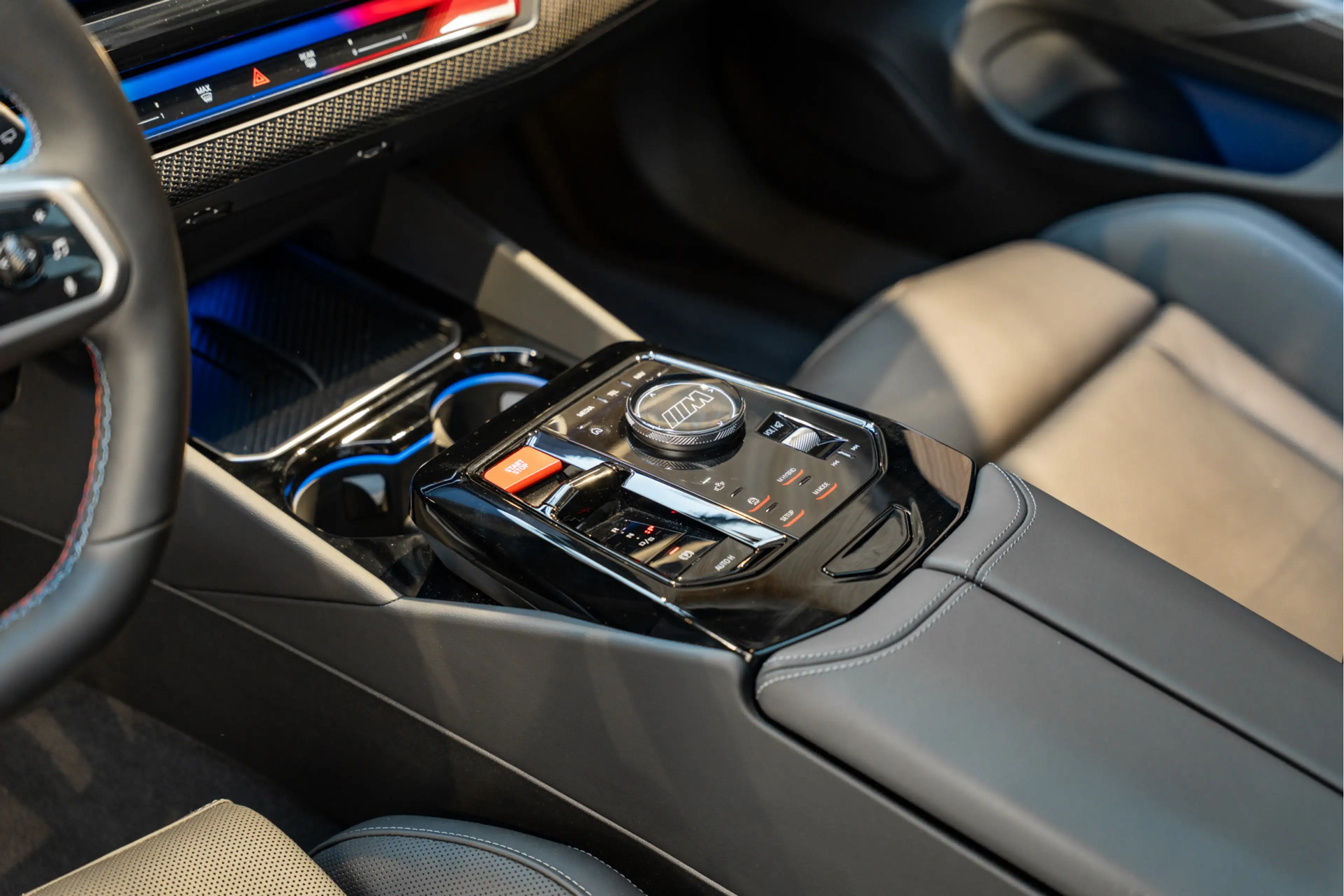BMW M5 5-serie Touring B&W Pano Carbon — photo 23