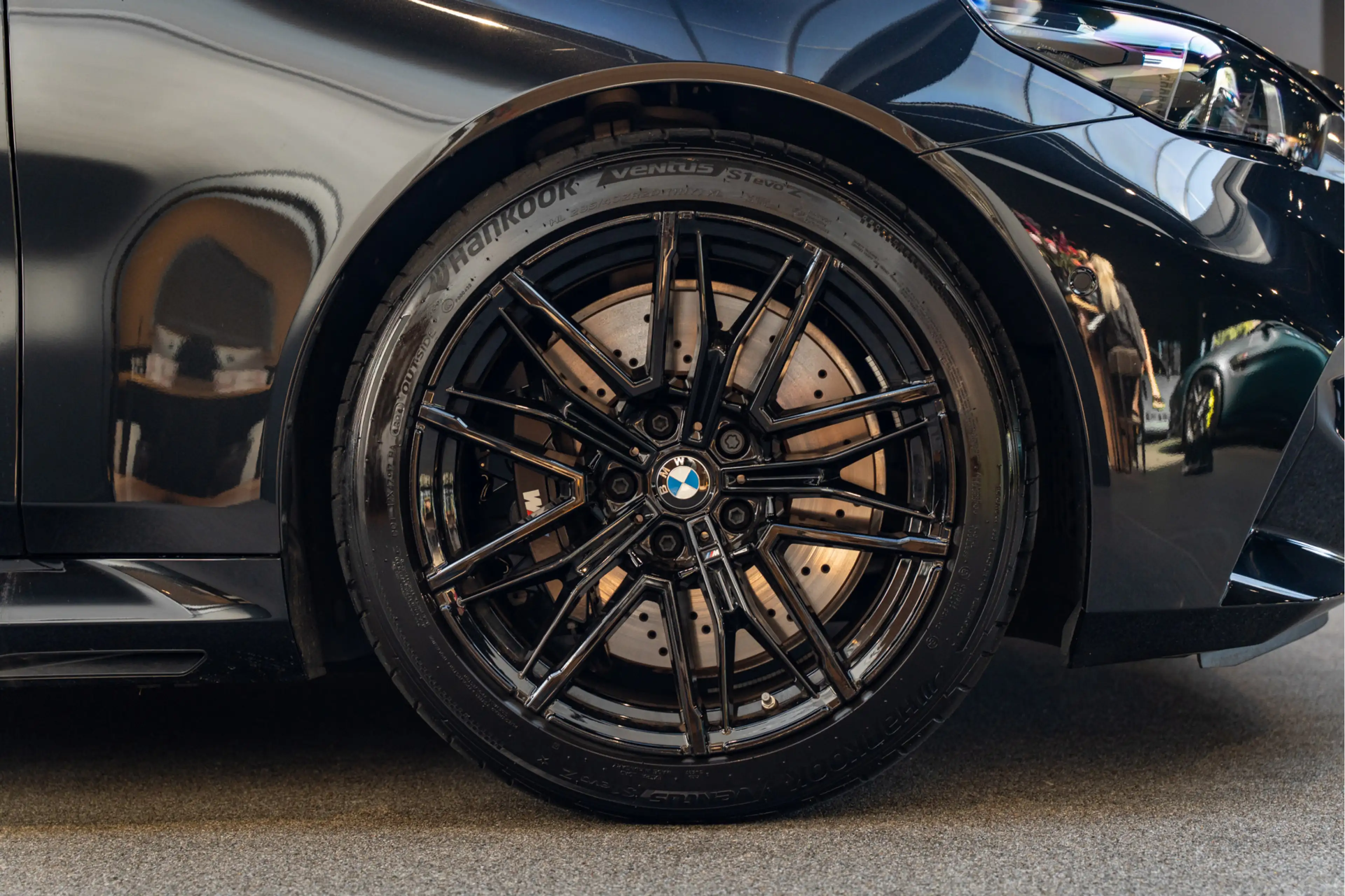 BMW M5 5-serie Touring B&W Pano Carbon — photo 8