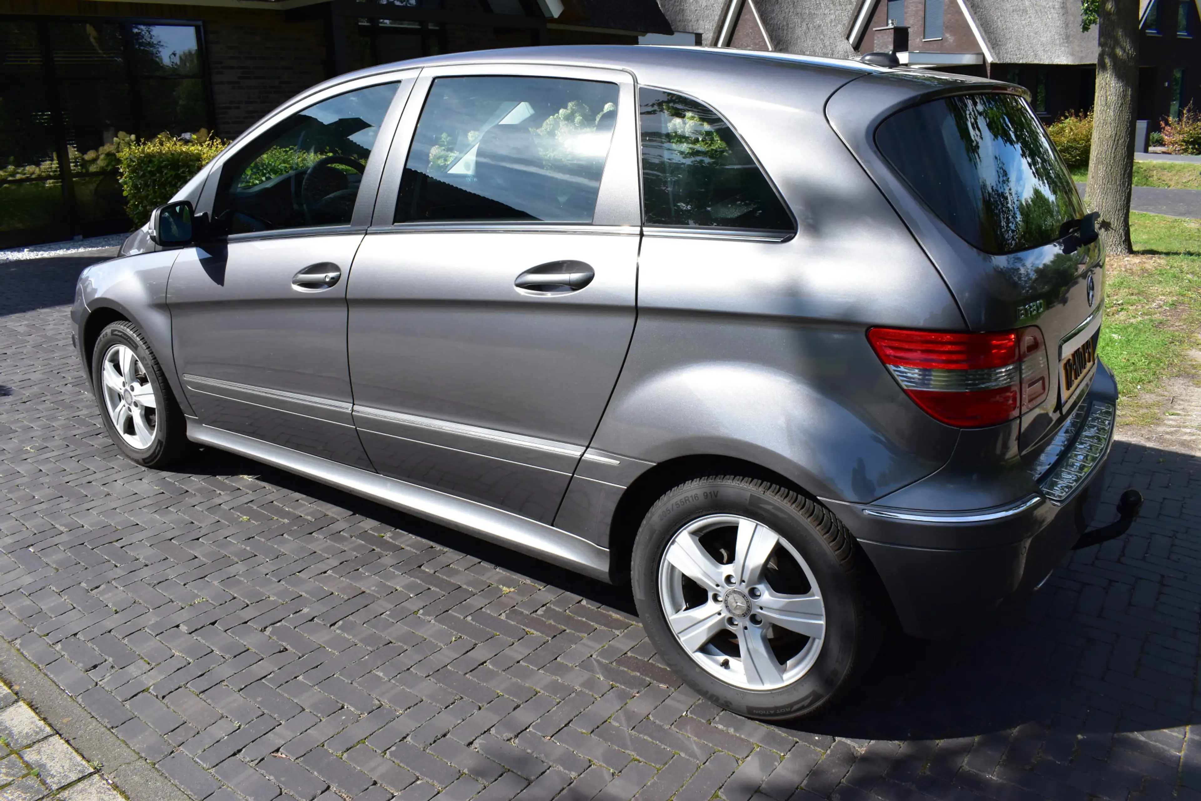 Mercedes-Benz B 180 Business Class AUT. SLÉCHTS 61DKM! NIEUWSTAAT — photo 4