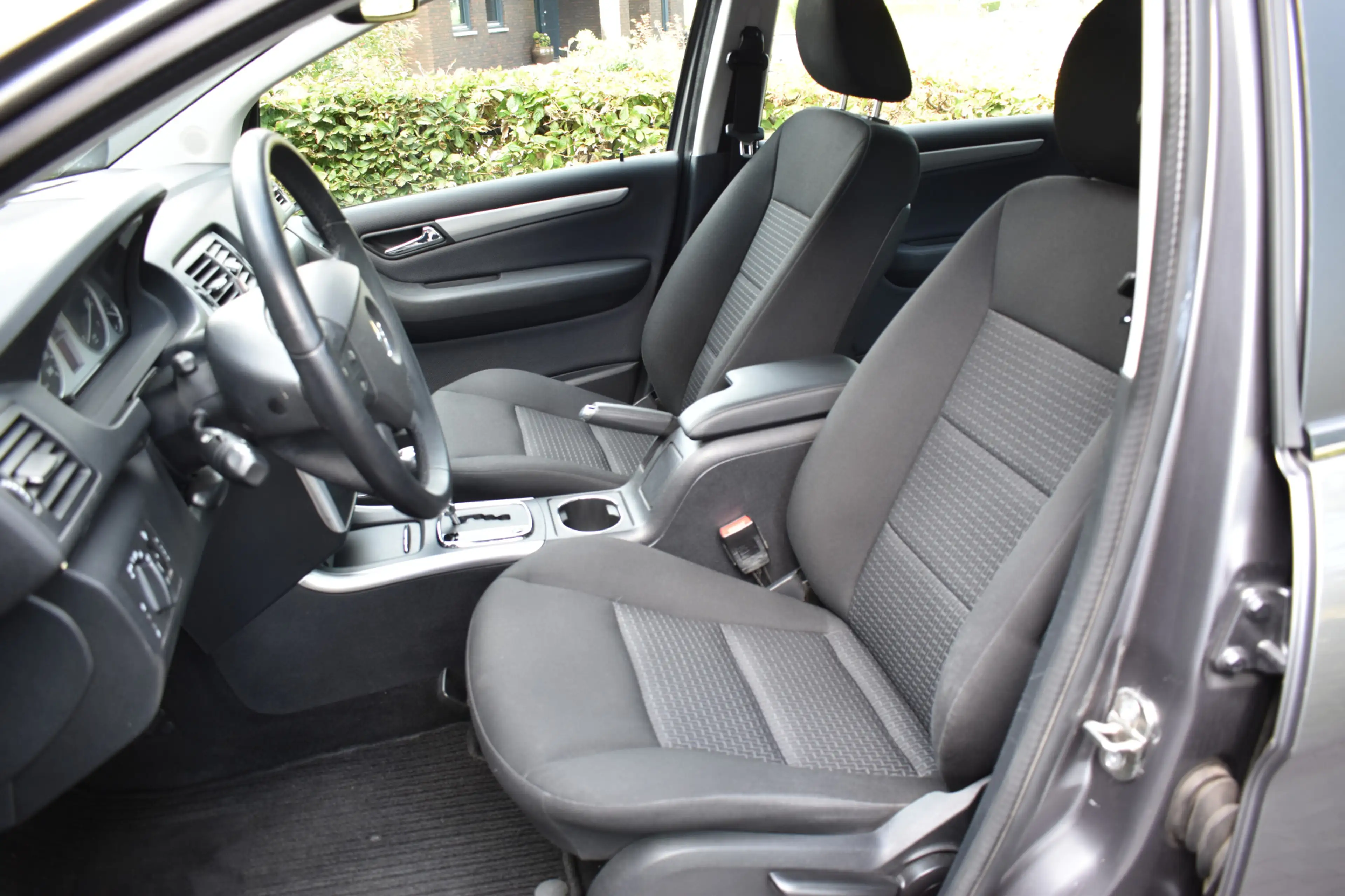Mercedes-Benz B 180 Business Class AUT. SLÉCHTS 61DKM! NIEUWSTAAT — photo 6