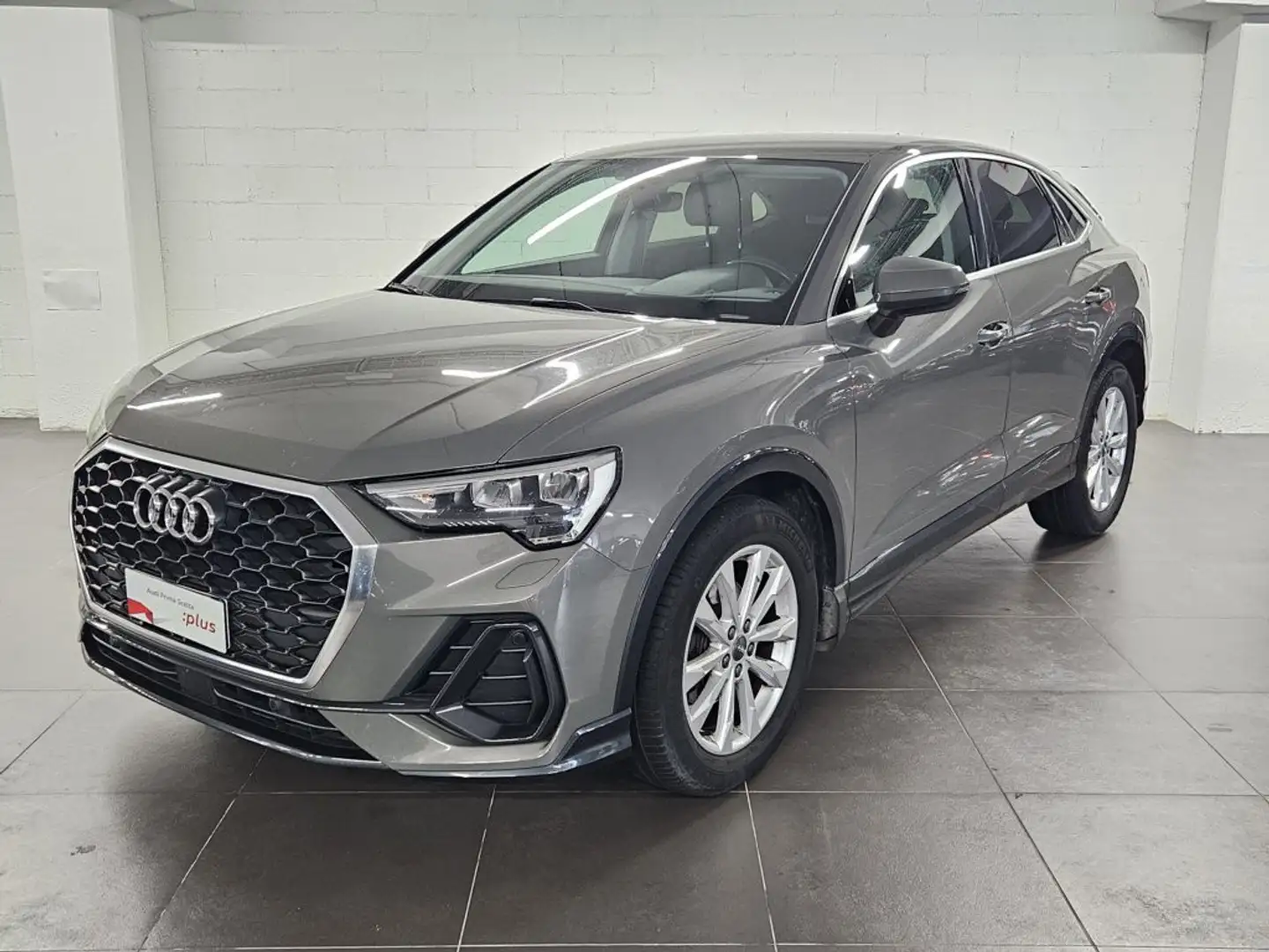 Audi Q3 SPB 35 TDI S tronic Grigio - 1