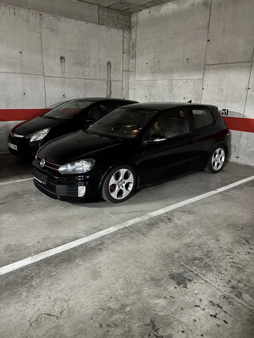 Volkswagen Golf GTI 2.0 TSI - 1