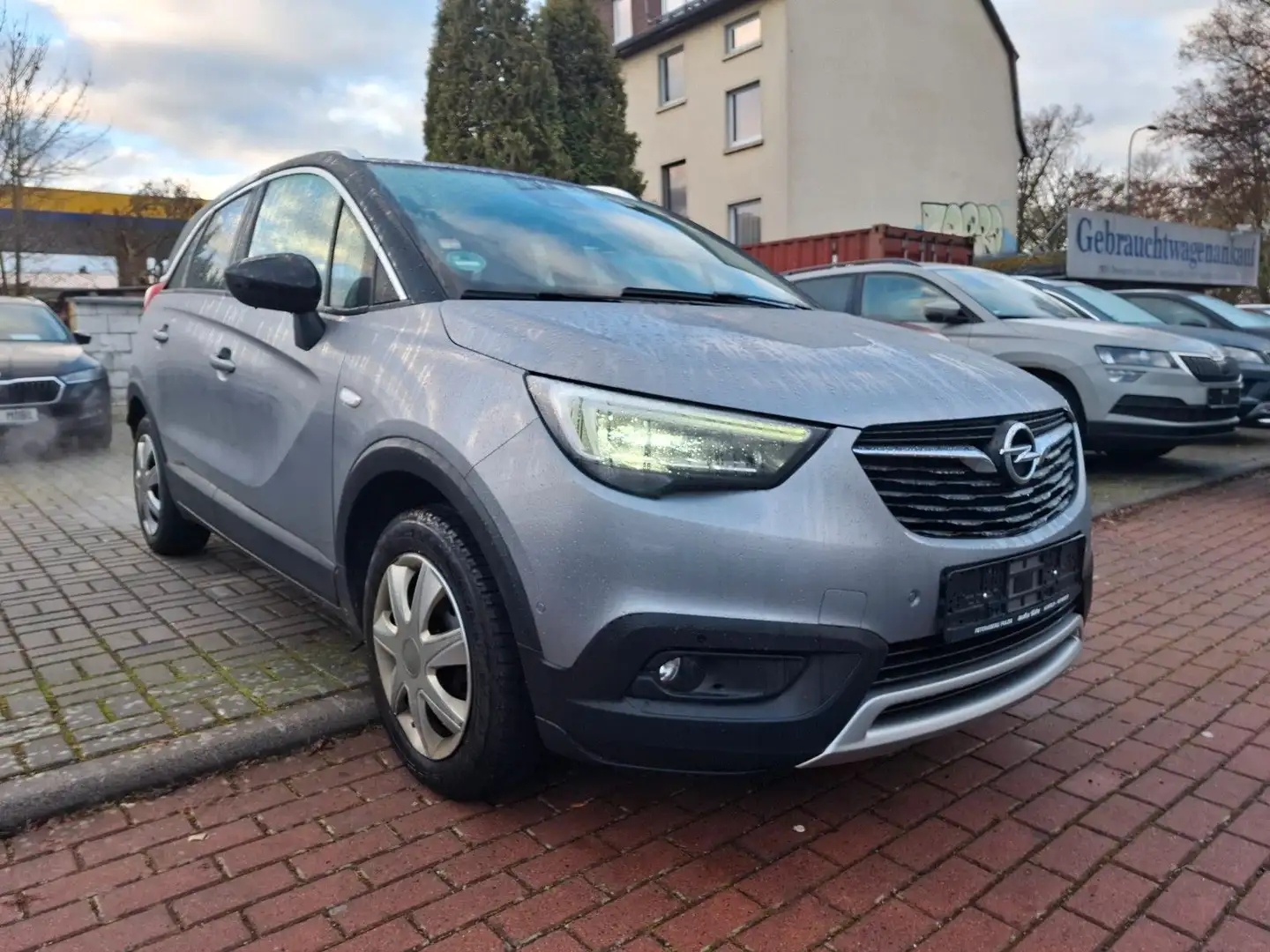 Opel Crossland X Innovation*AUTOMATIK*Zahnr. NEU*TOP* Grau - 1