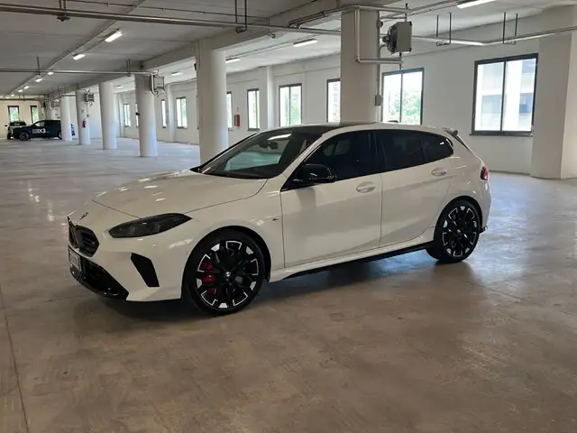 BMW 1 Series main image