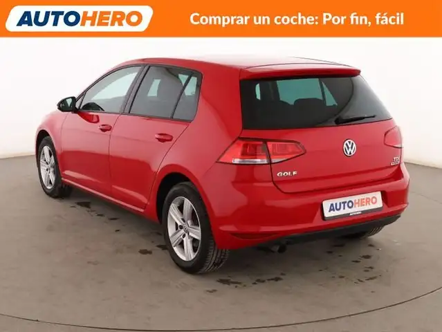 Volkswagen Golf view 4