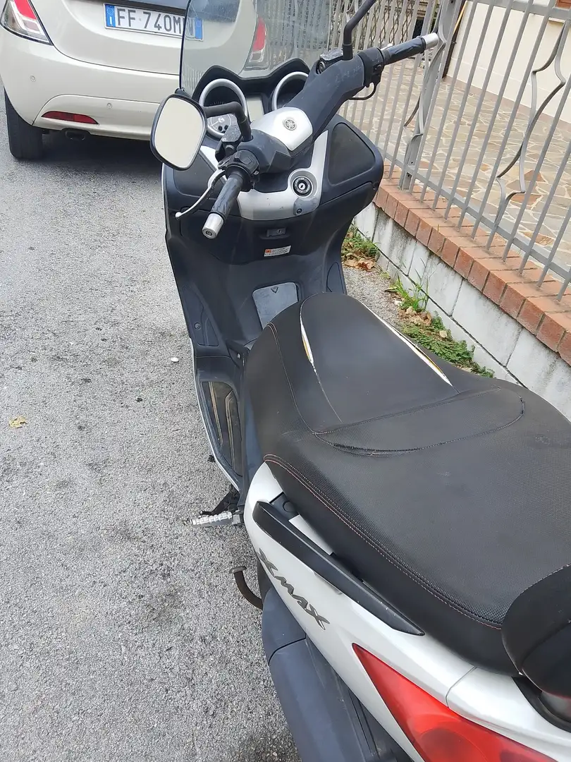 Yamaha X-Max 250 ABS Bianco - 1