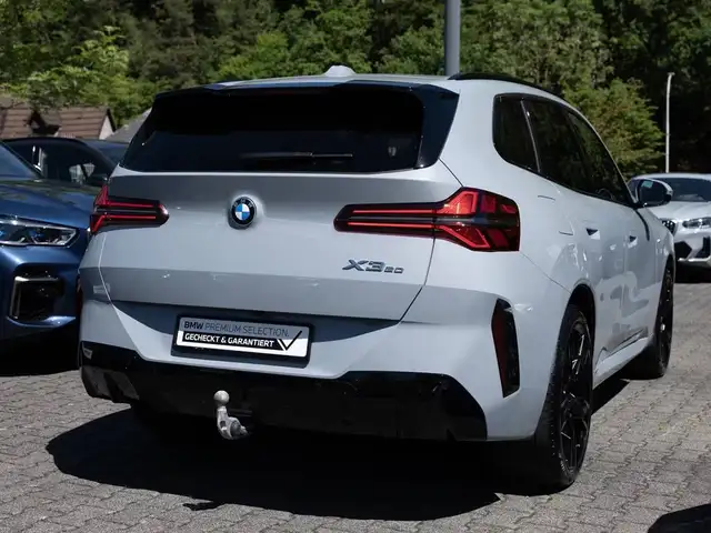 BMW X3 view 14