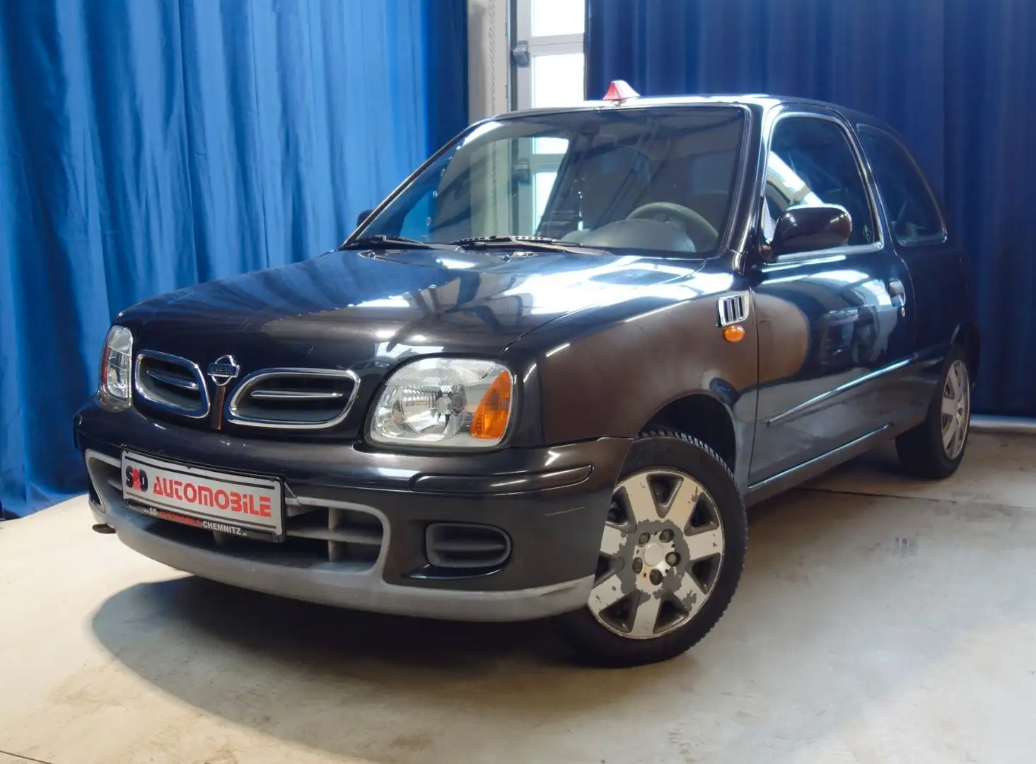 Nissan Micra 1.0 Comfort"rest TÜV" Nero - 1