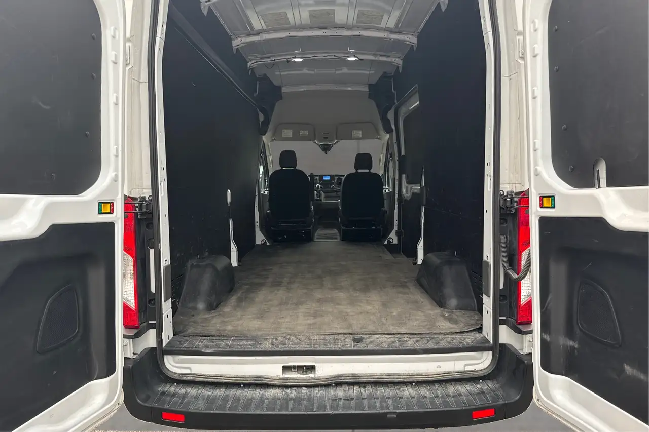 Ford Transit Cargo Van photo Ford Transit Cargo Van