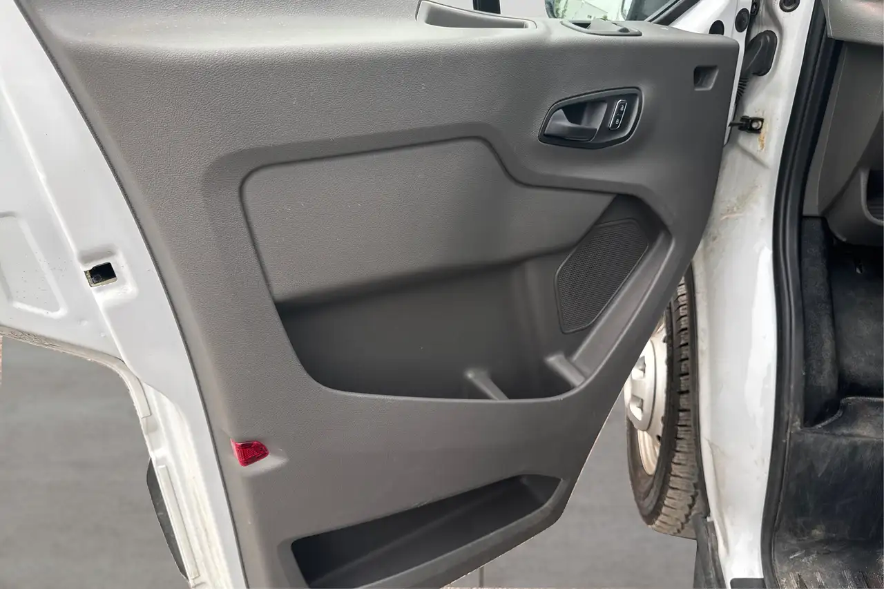 Ford Transit Cargo Van photo Ford Transit Cargo Van