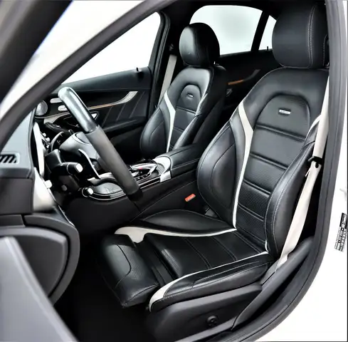 Mercedes-Benz C-Class view 11