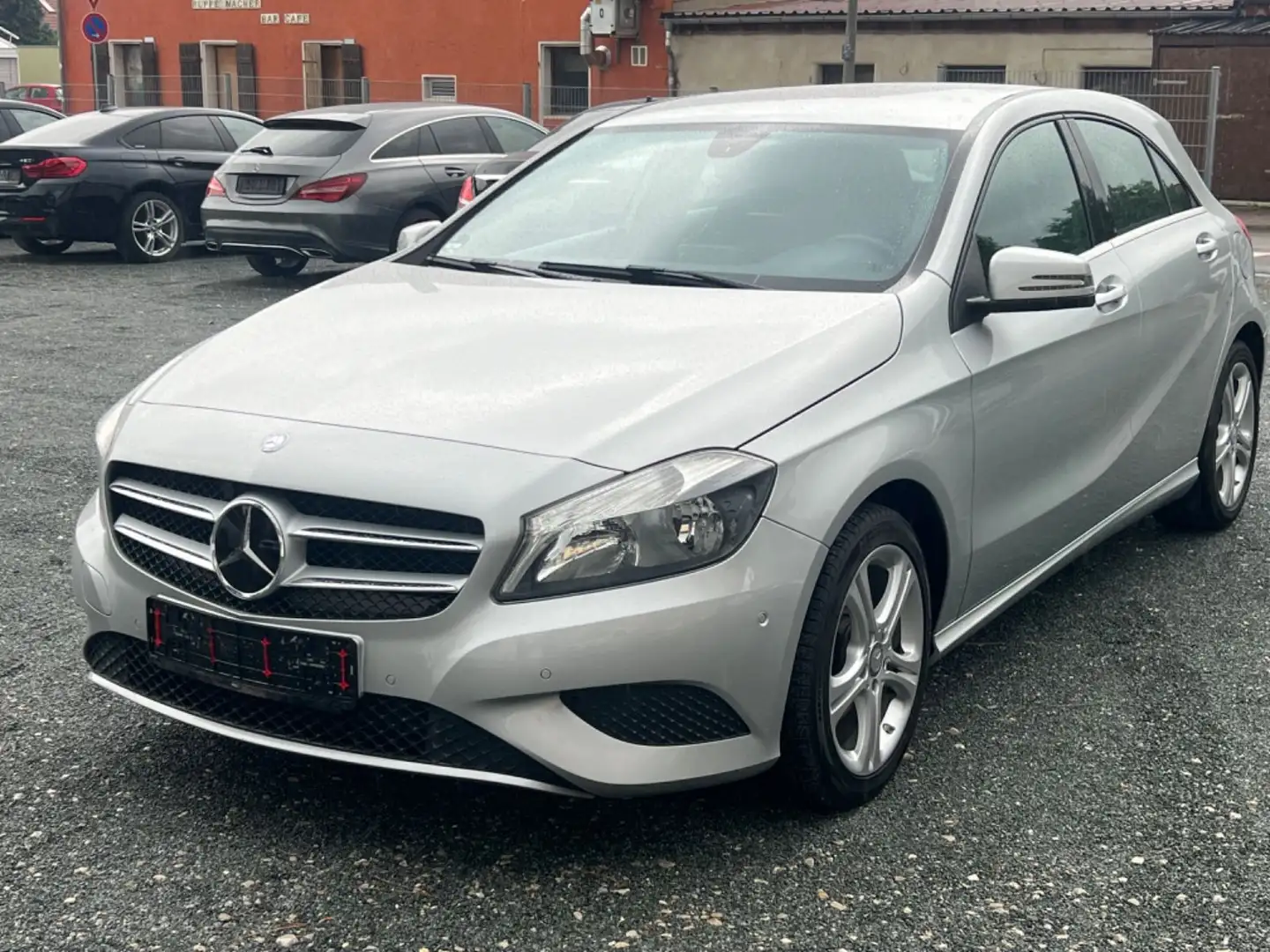 Mercedes-Benz A 180 A -Klasse A 180 CDI / d BlueEfficiency Silber - 2