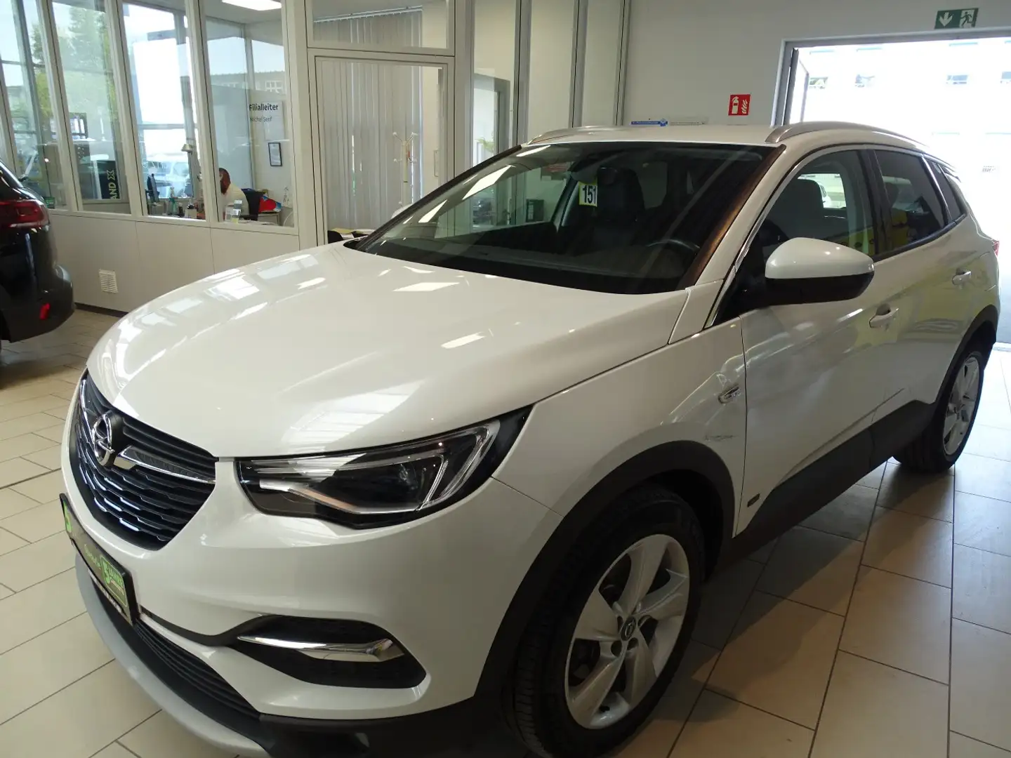 Opel Grandland X 1.6 Turbo Hybrid ELEGANCE *NAVI*LED Wit - 2