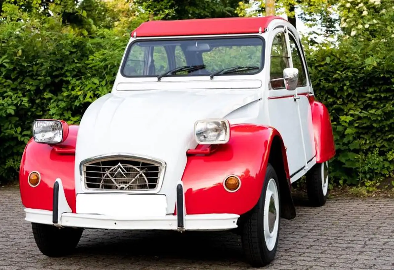 Citroen 2CV Spéciale, foto 1