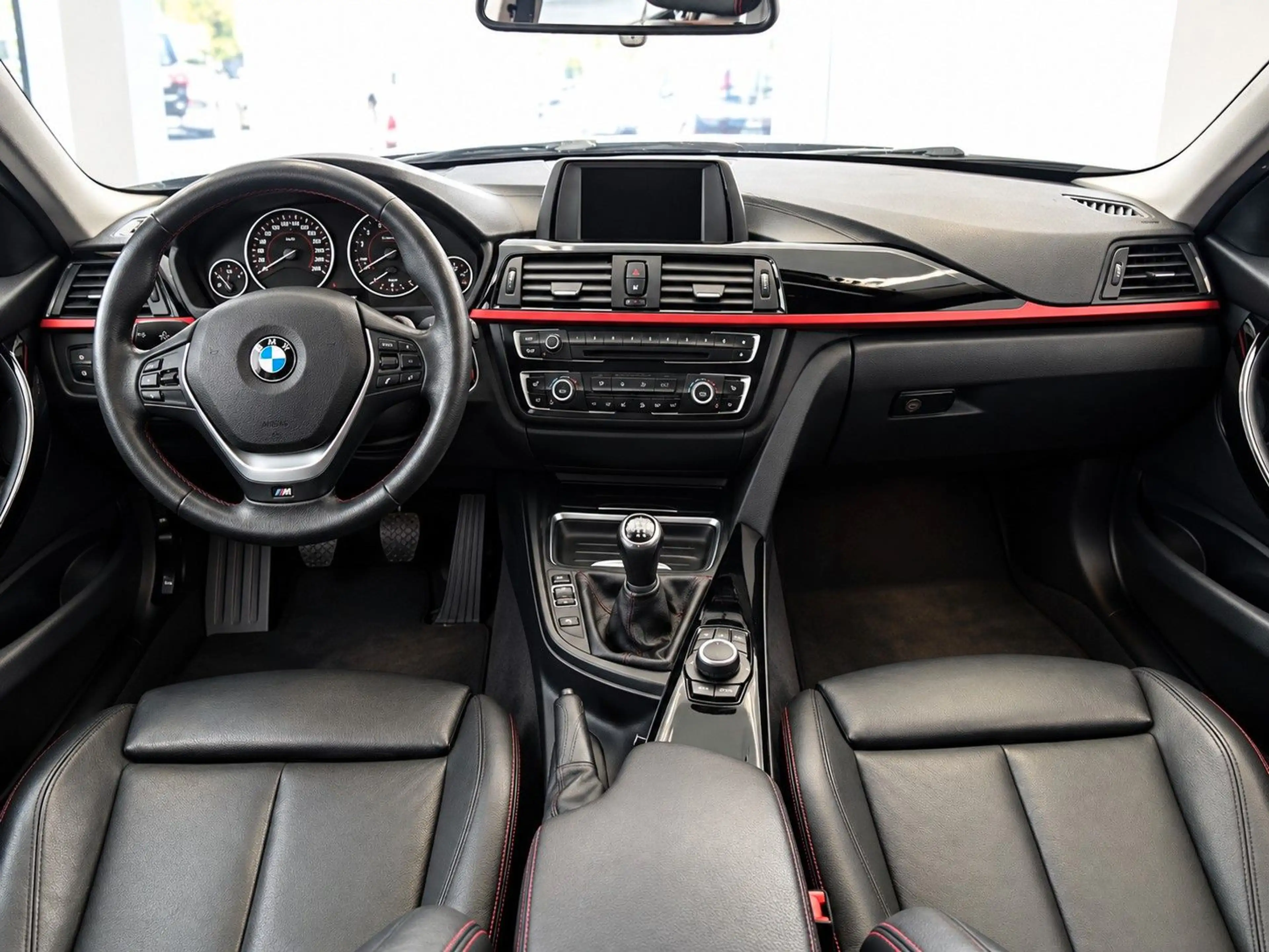 BMW 328 3 Limousine 328 i M-Paket — photo 10