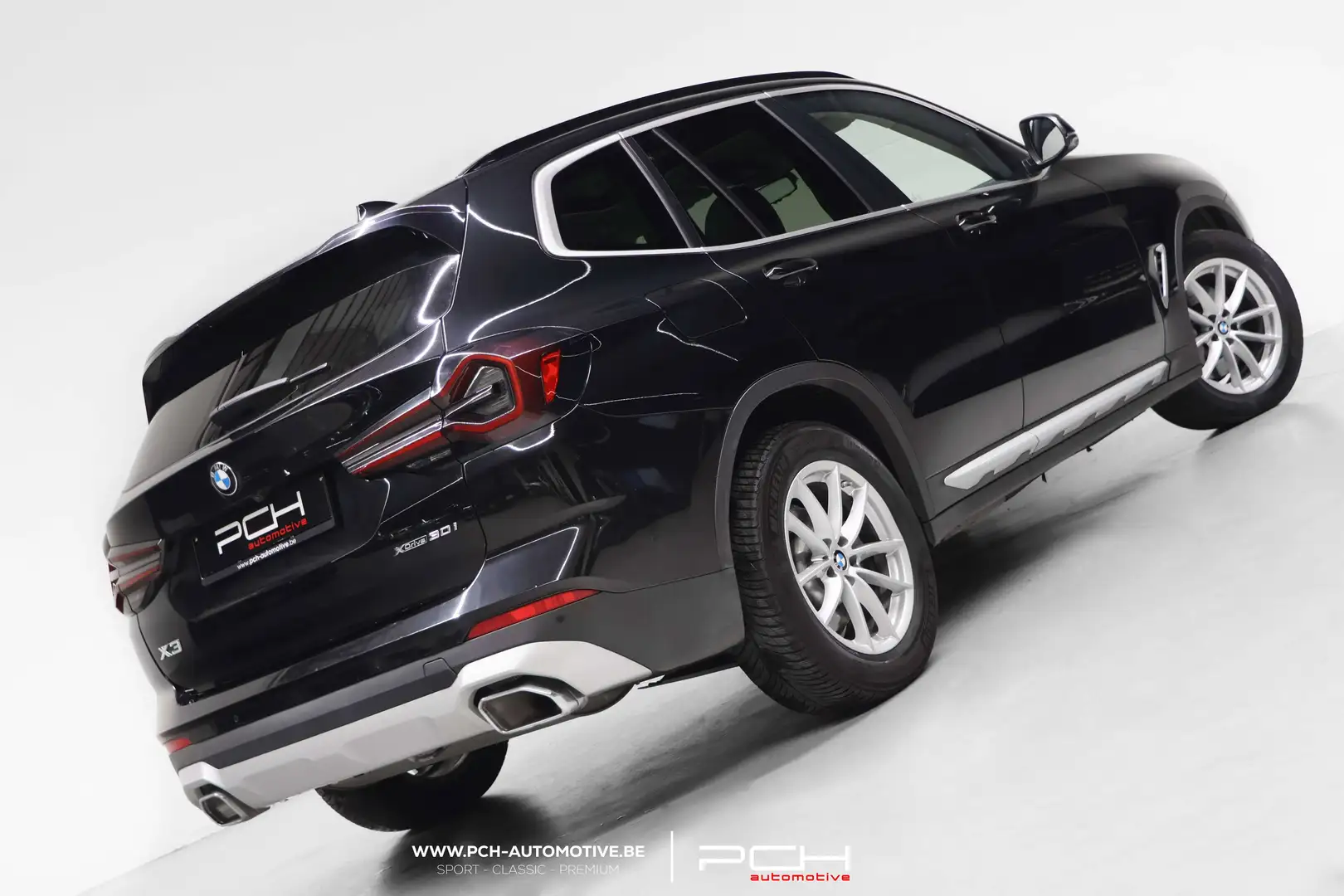 BMW X3 xDrive30i 2.0 245cv Aut. LED/PANO/HARMAN/360 VAT Schwarz - 2