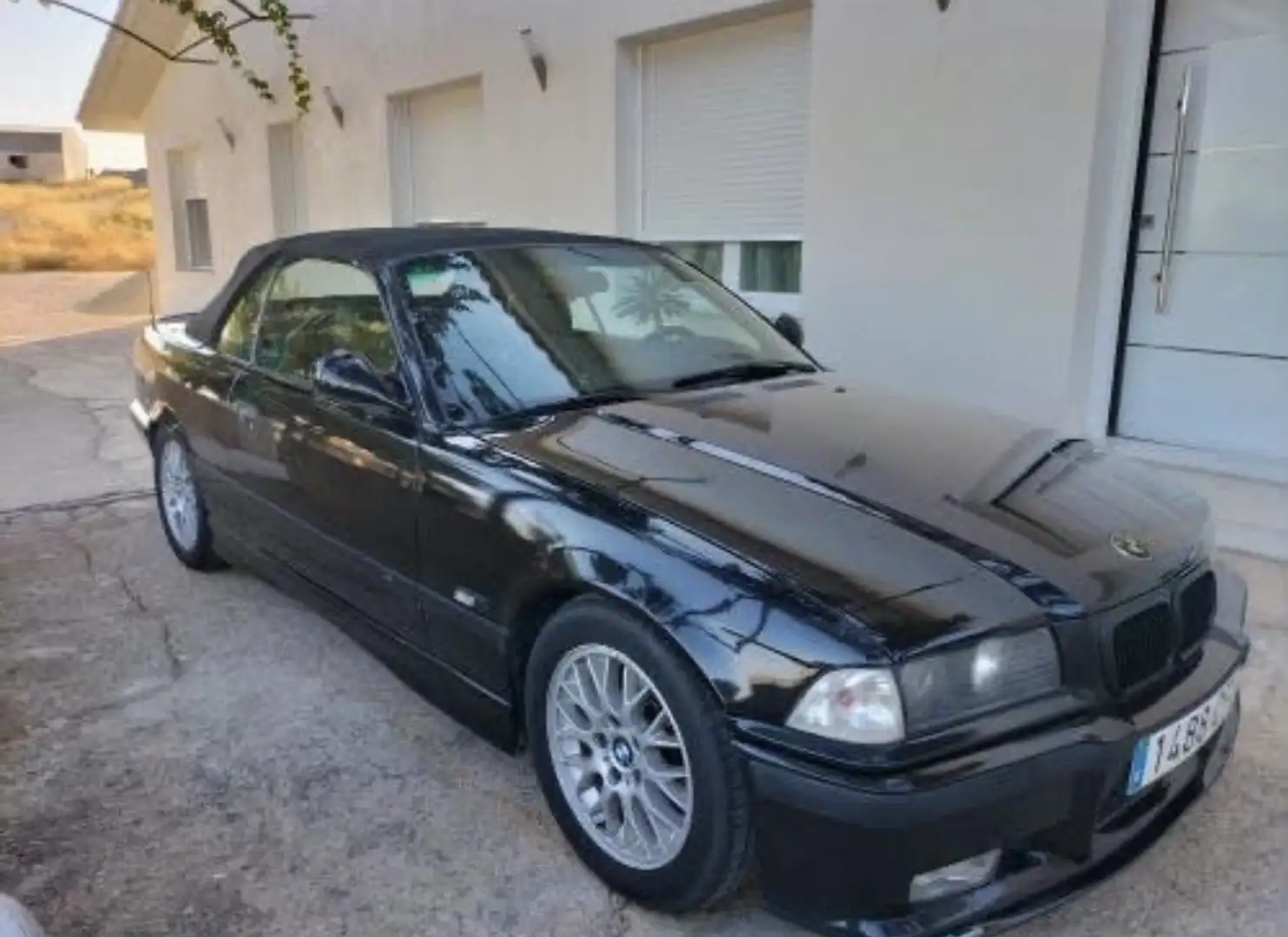 BMW 328 328i Cabriolet - 1