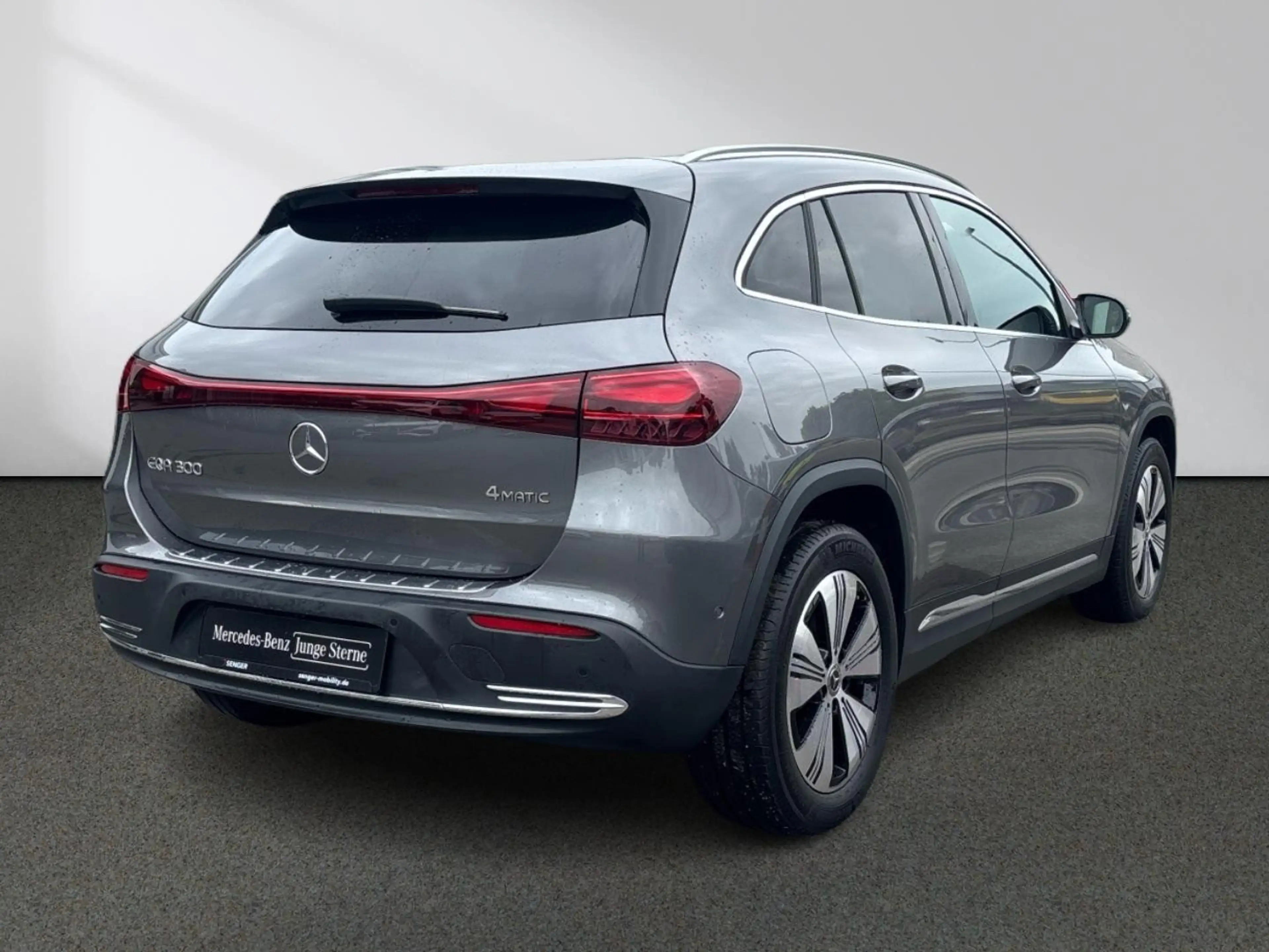 Mercedes-Benz EQA 300 4M Progressive Adv. Kamera Winter-Paket — photo 3