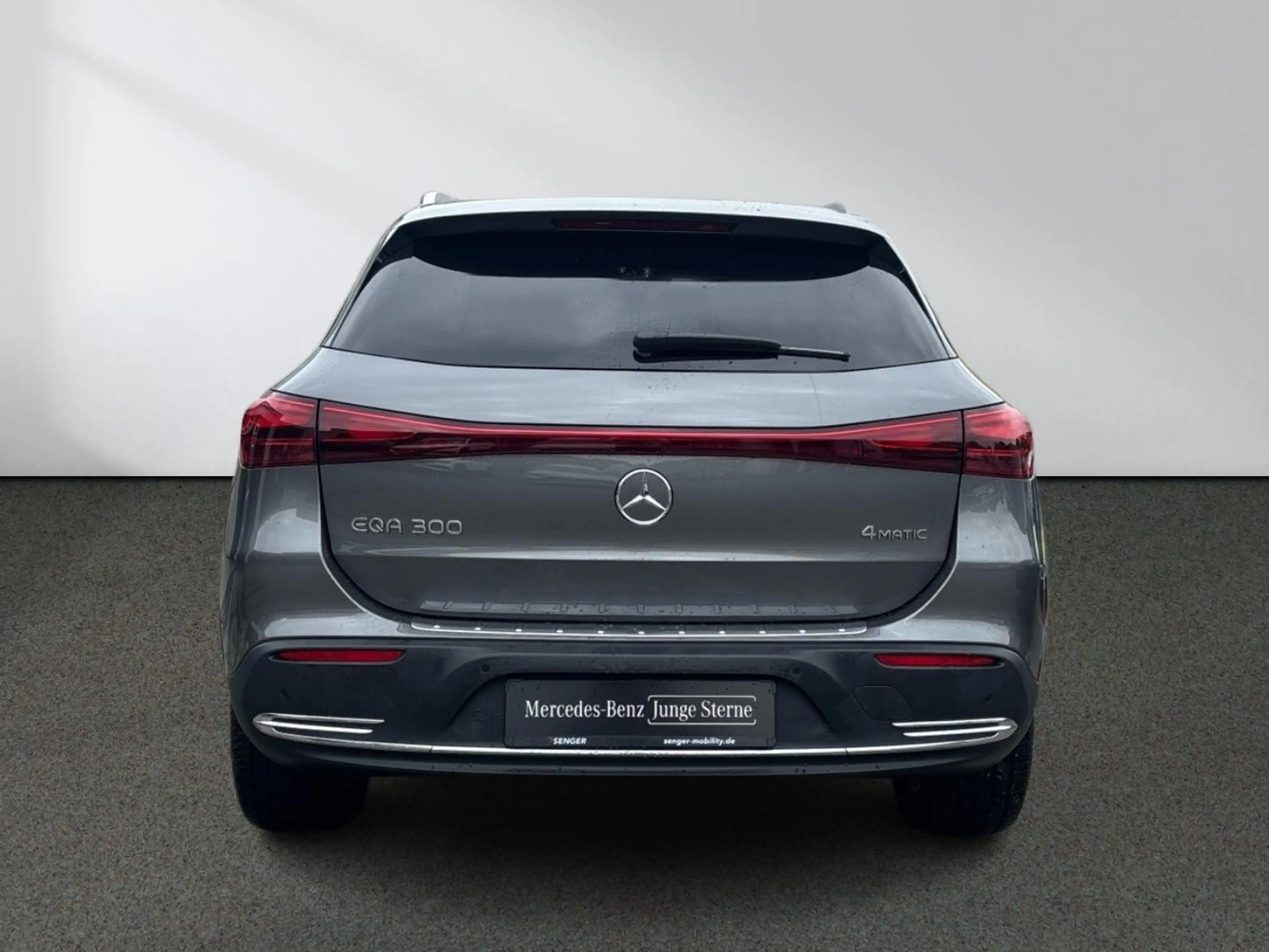 Mercedes-Benz EQA 300 4M Progressive Adv. Kamera Winter-Paket — photo 5