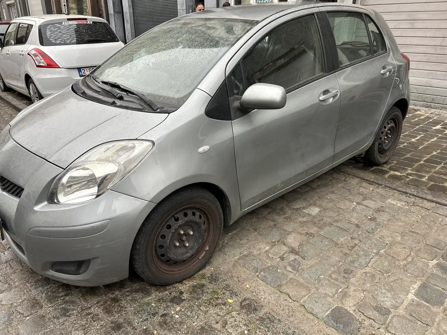 Toyota Yaris 1.3 VVT-i Sol Uniquement l’exportation - 2