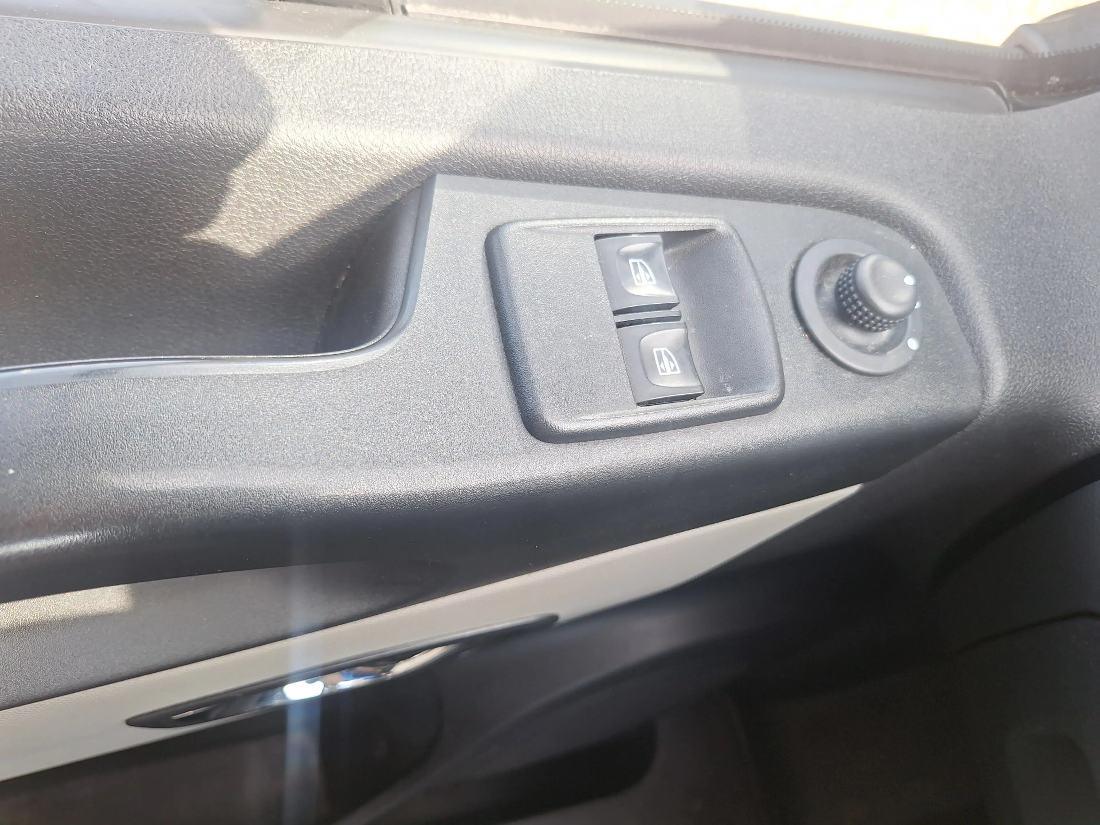 Renault Trafic 1.6 dCi T29 L2H1 DC Luxe — photo 22