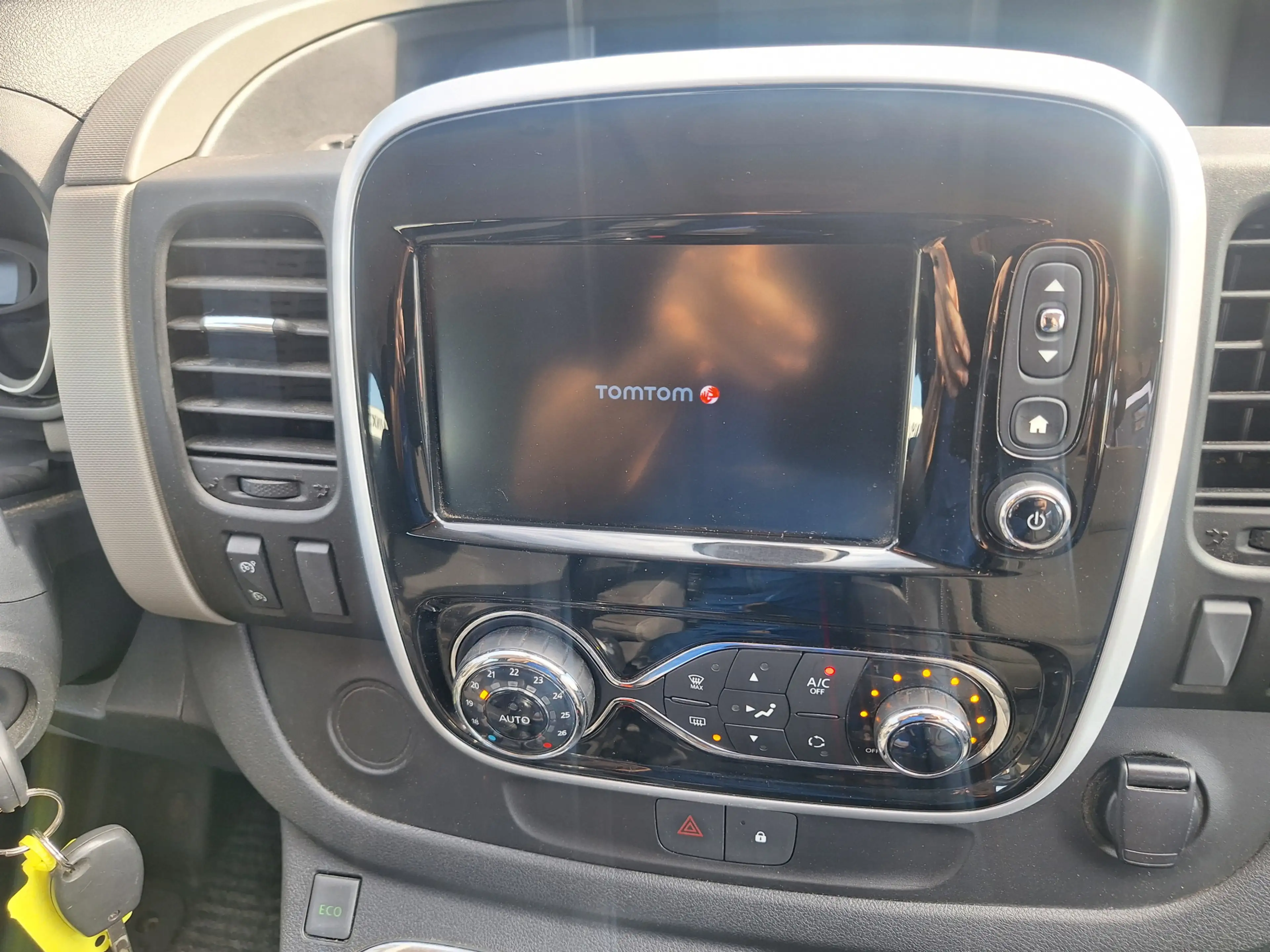 Renault Trafic 1.6 dCi T29 L2H1 DC Luxe — photo 20