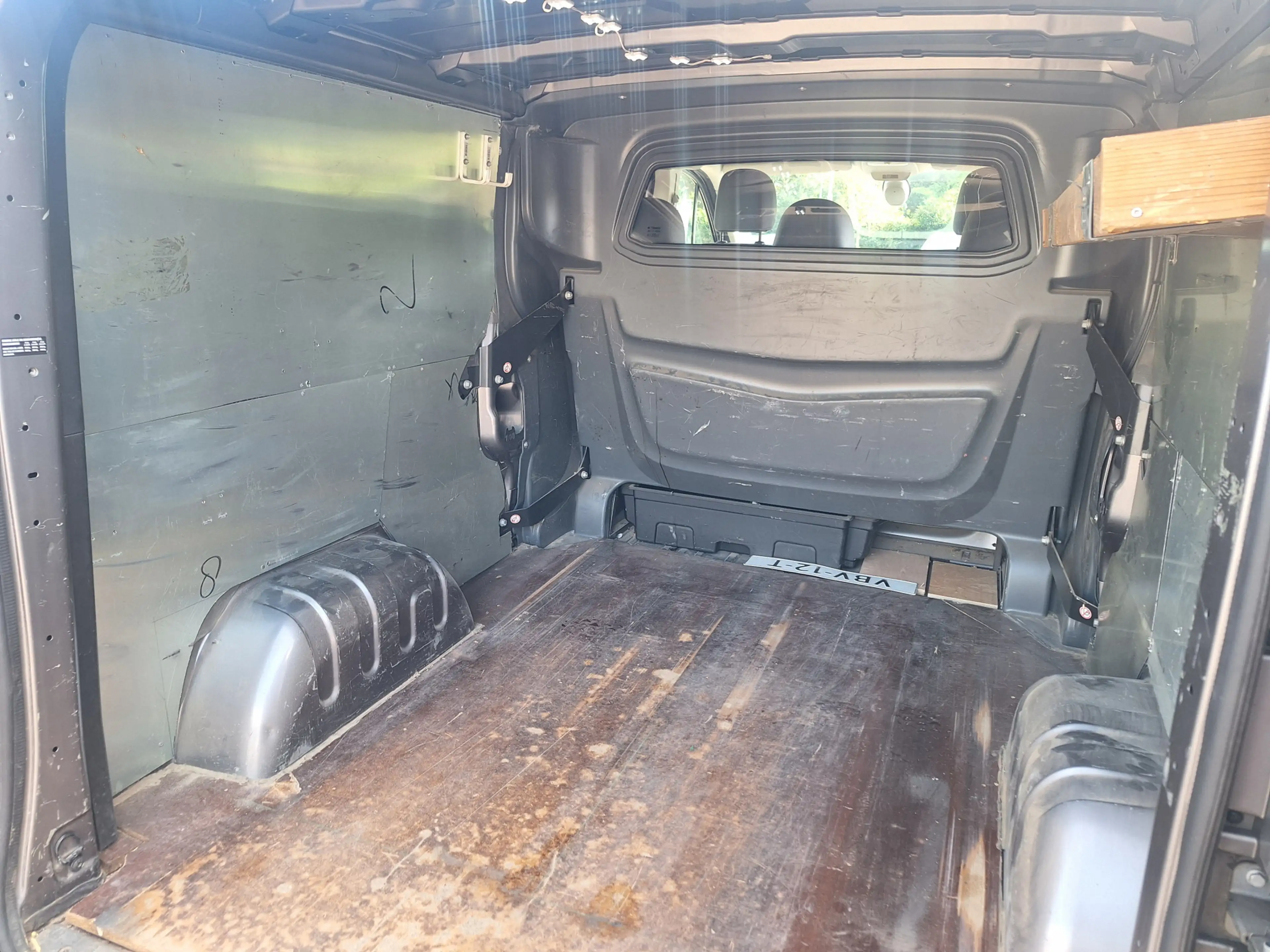 Renault Trafic 1.6 dCi T29 L2H1 DC Luxe — photo 25