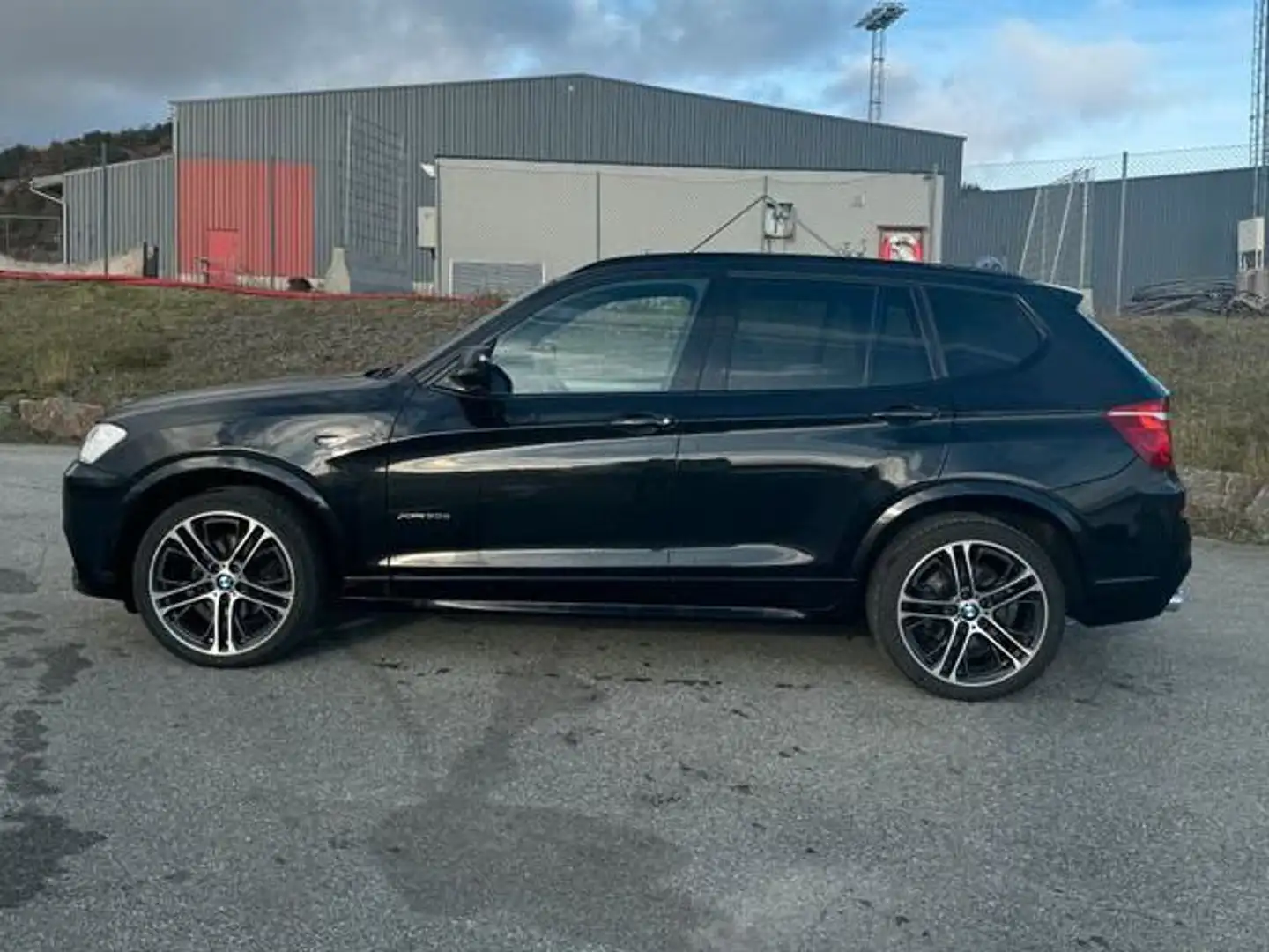 BMW 130 130i 258 ch Edition Confort Negru - 1
