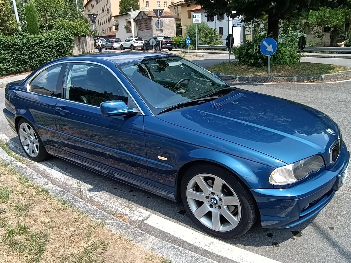 BMW 325 Serie 3 E46 Coupe 325ci Coupe plava - 1