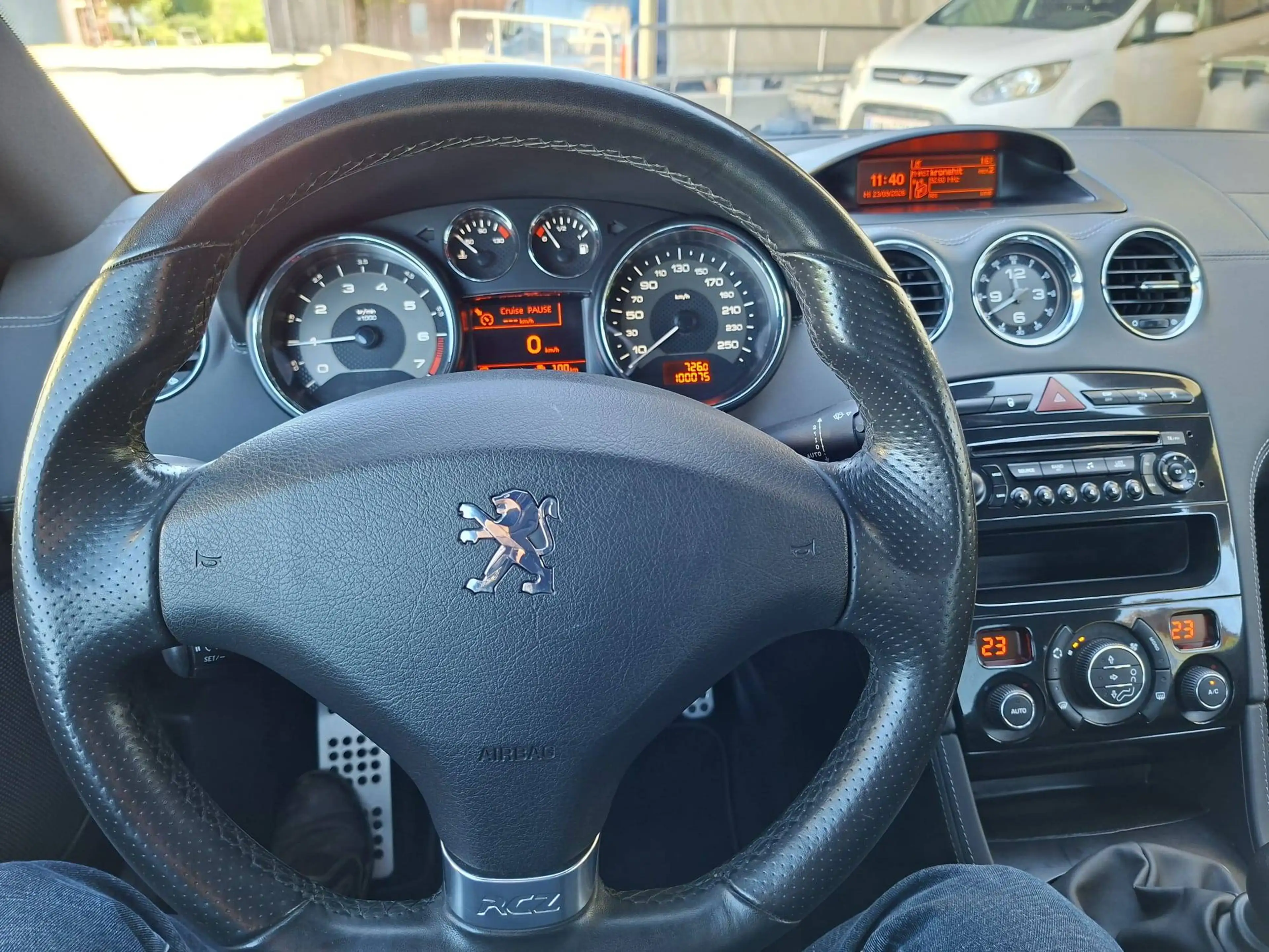 Peugeot RCZ Basis — photo 14